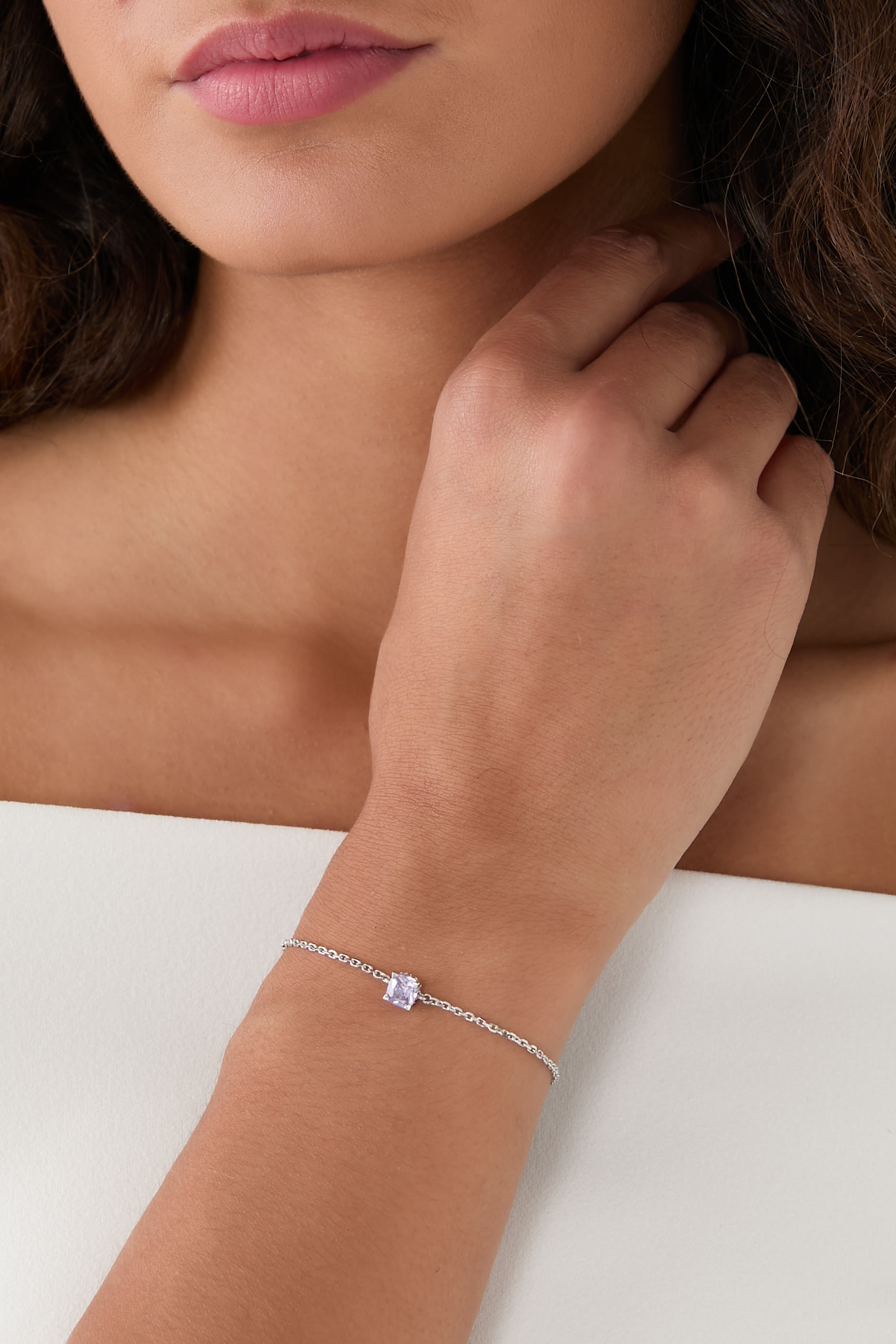 سوار ليتل لاكجريس سوليتير مرصع بأحجار زركونيا مكعبة، معدن مطلي