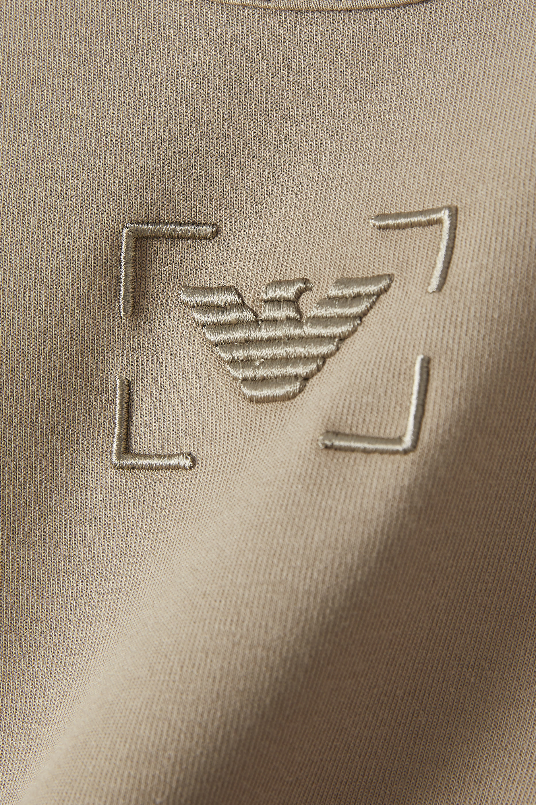 سويت شيرت مطرز بشعار الماركة للأطفال