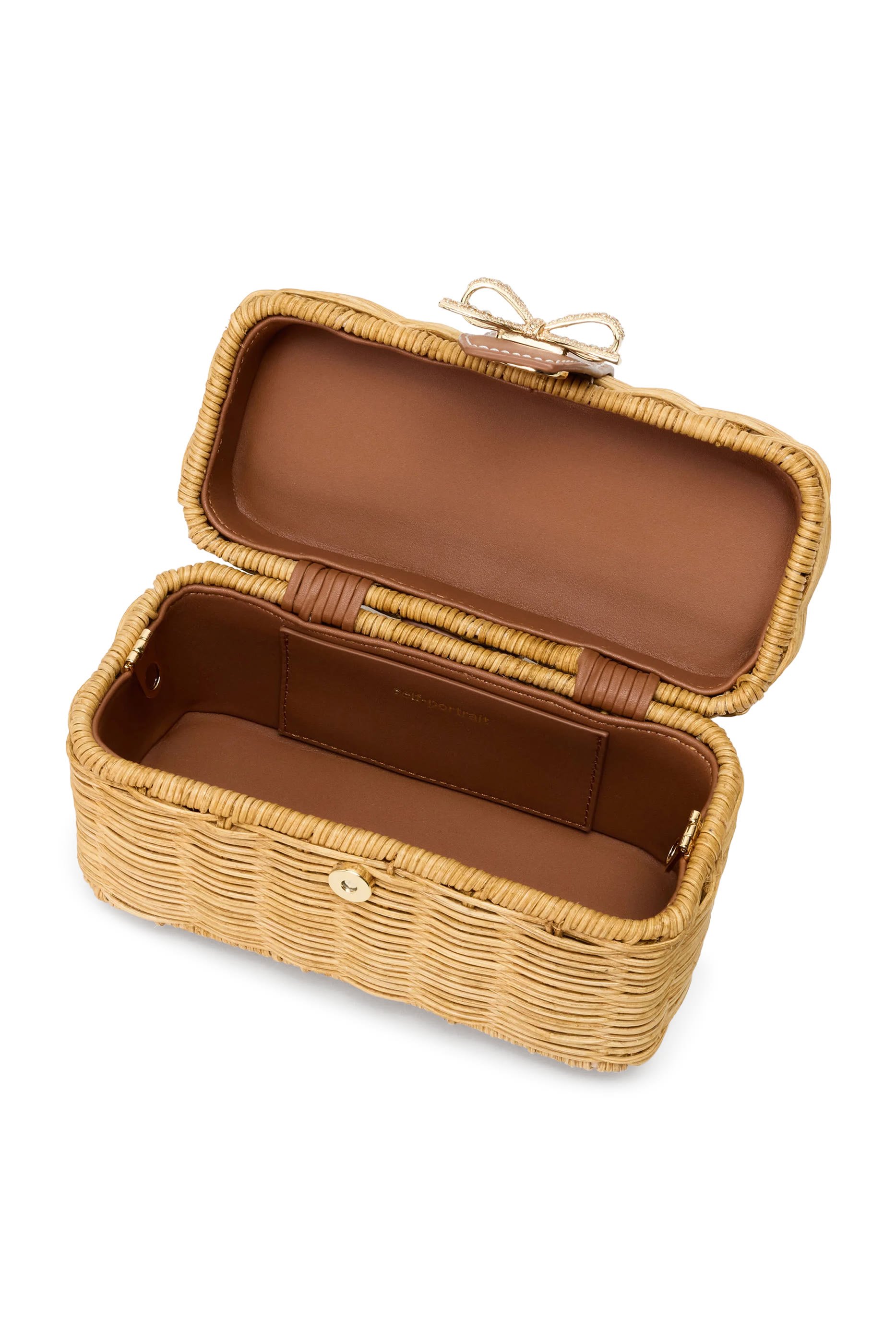 حقيبة باسكيت صغيرة بحلية كرز خيزران