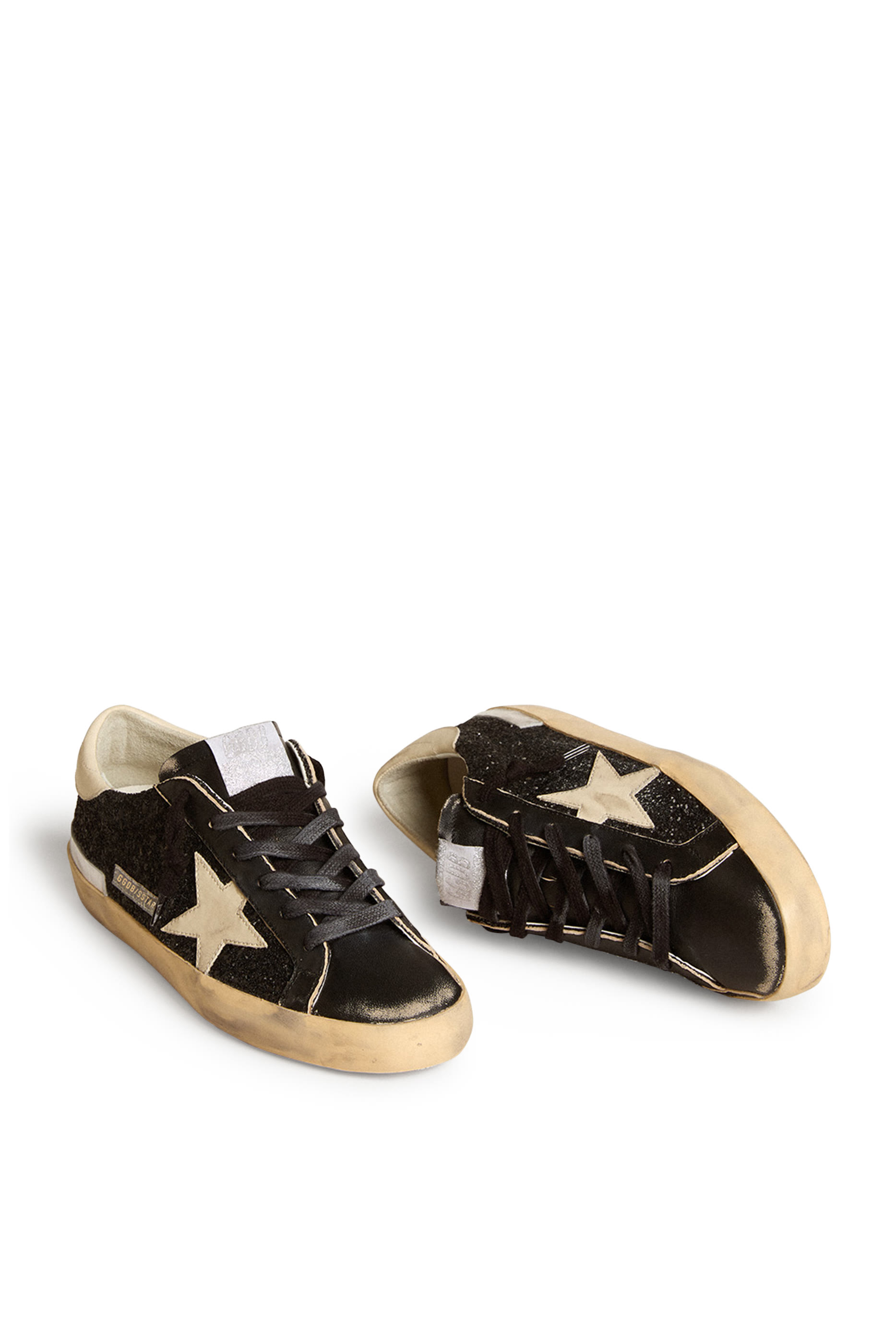 سنيكرز سوبر ستار