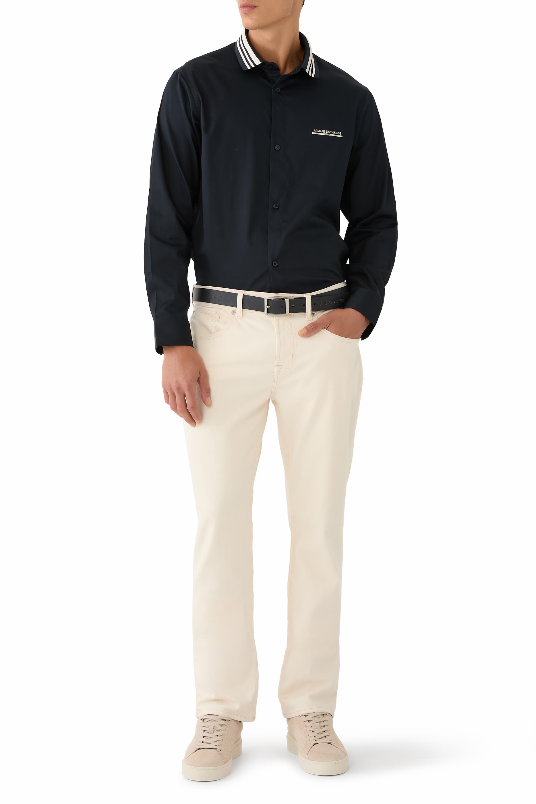 قميص مارينا بأكمام طويلة وشعار الماركة