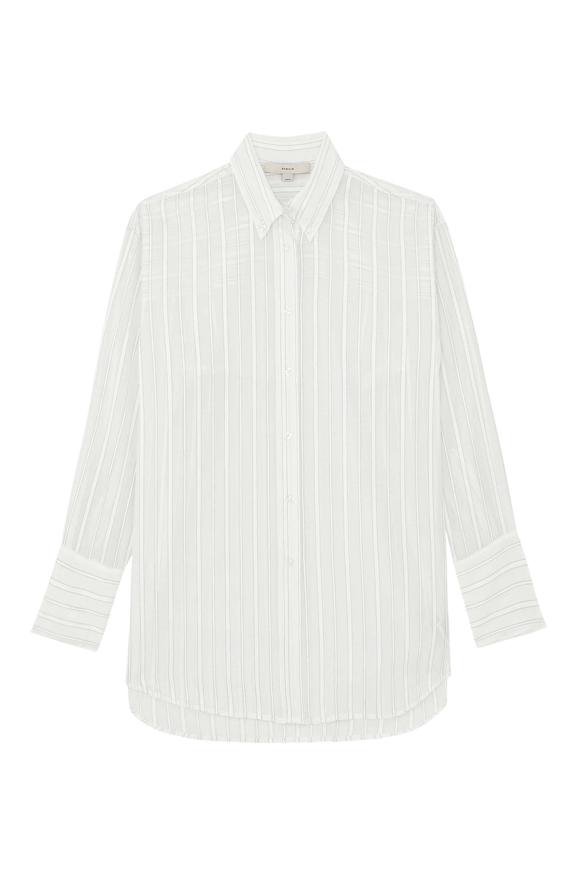 قميص بقصة فضفاضة