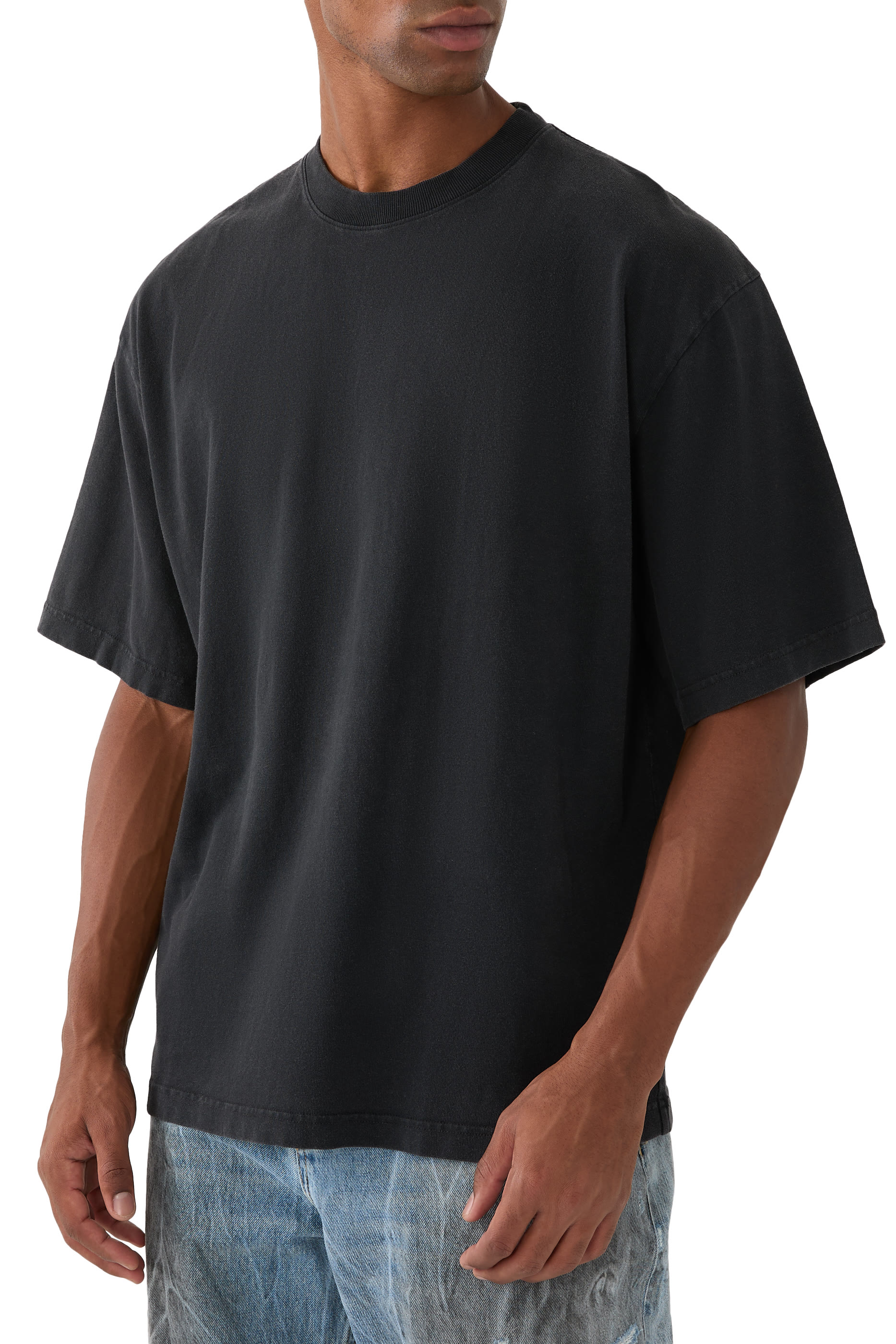 تيشيرت برقعة