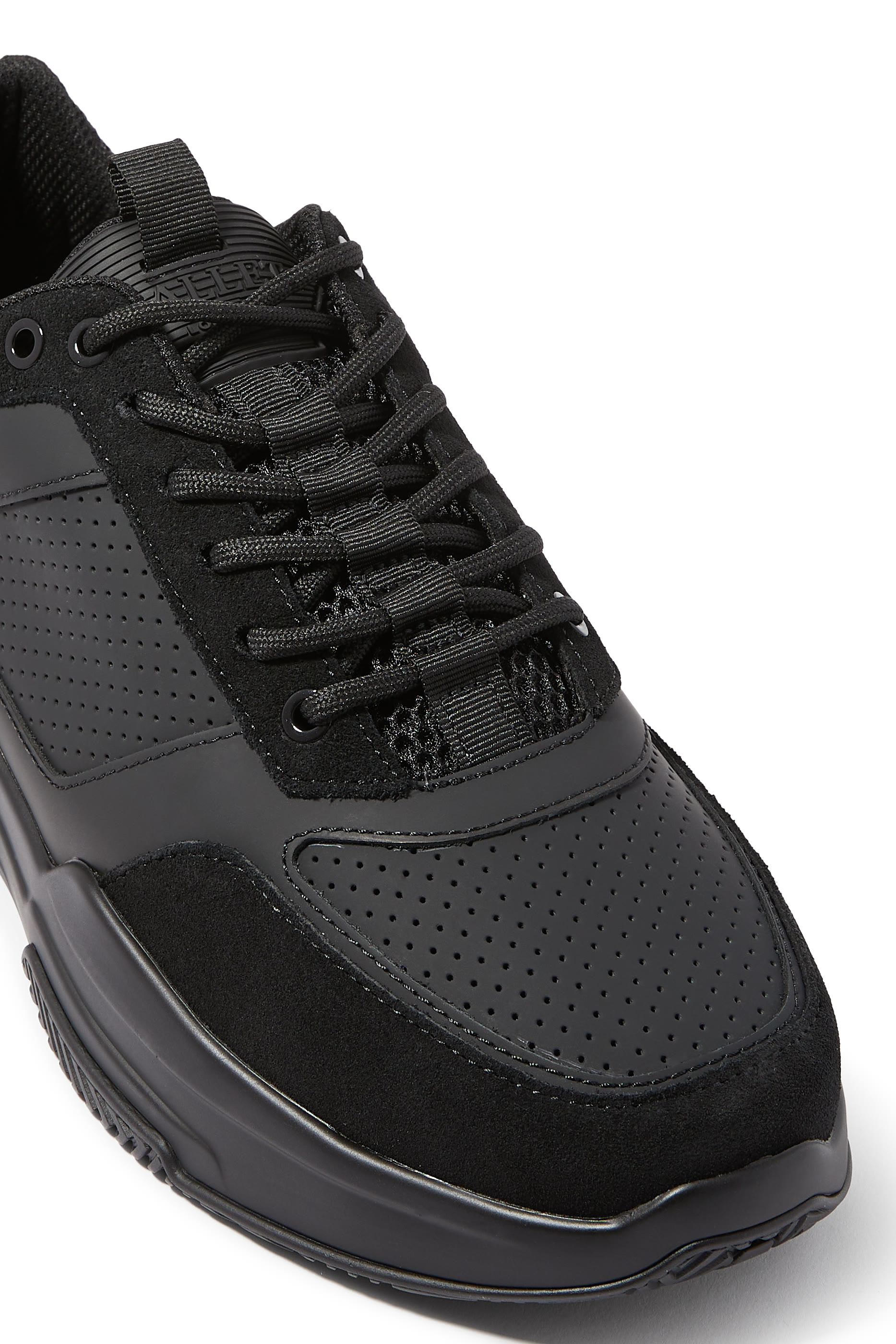 سنيكرز رادنور