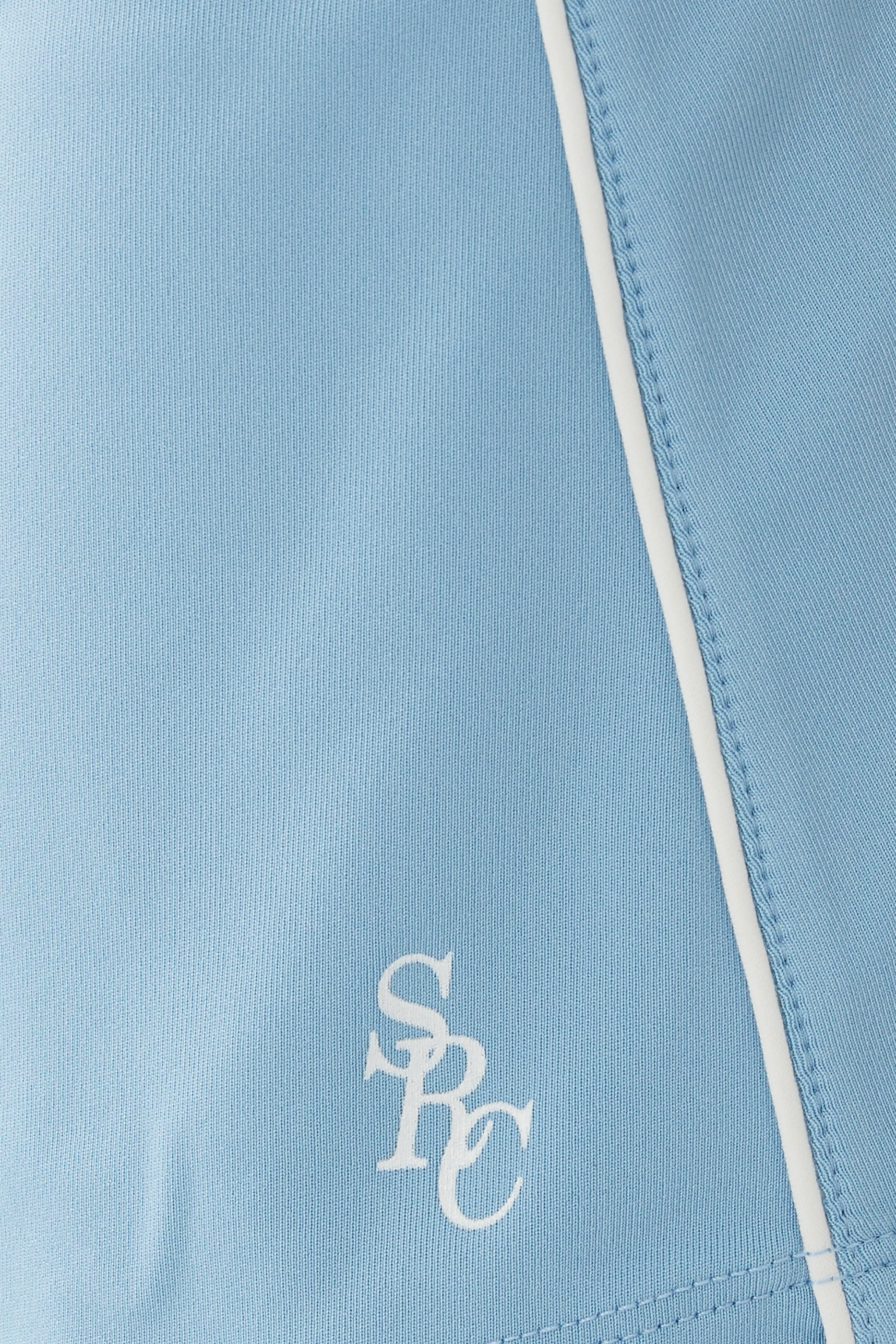 تنورة اس ار سي كورت