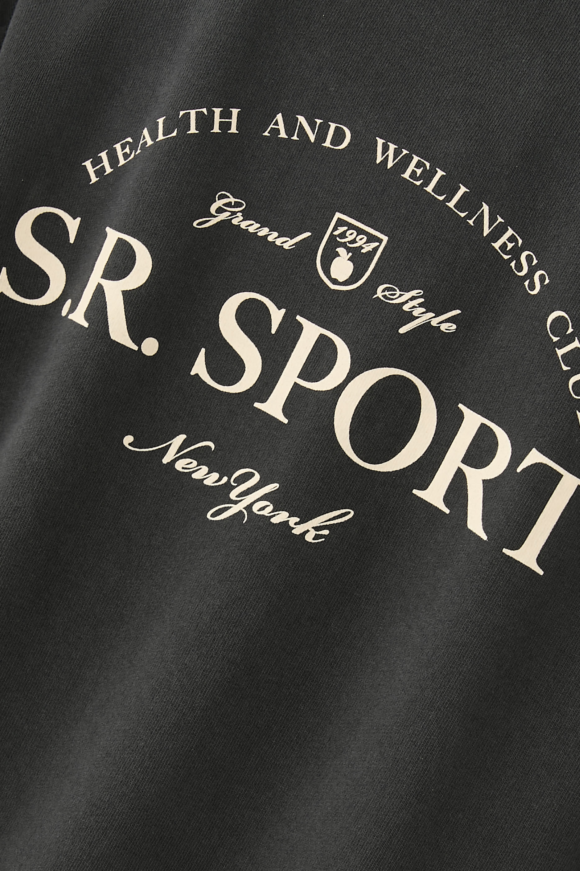 سويت شيرت ويمبلدون بياقة ضيقة