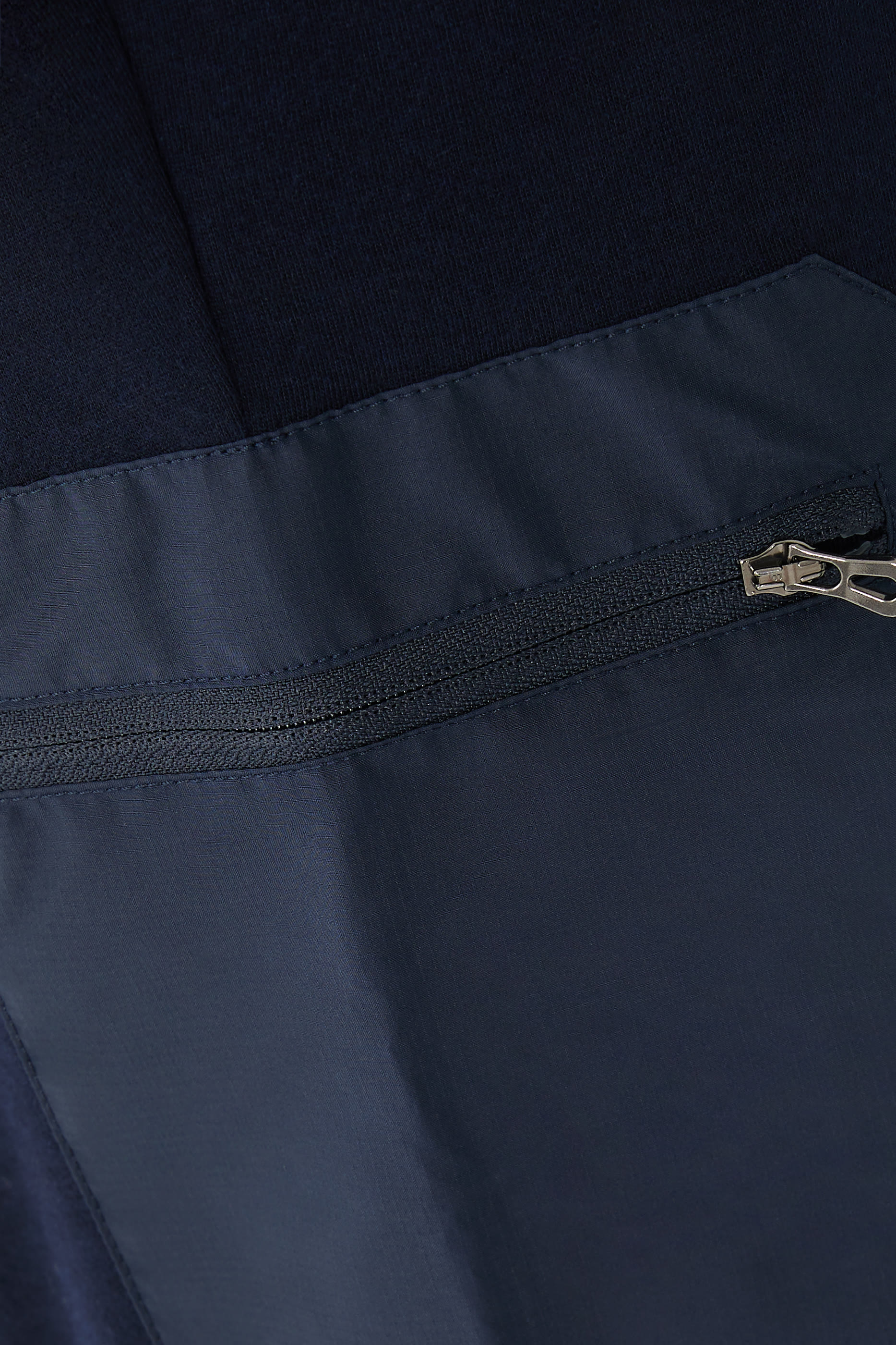 بنطال برباط تضييق جيرسيه