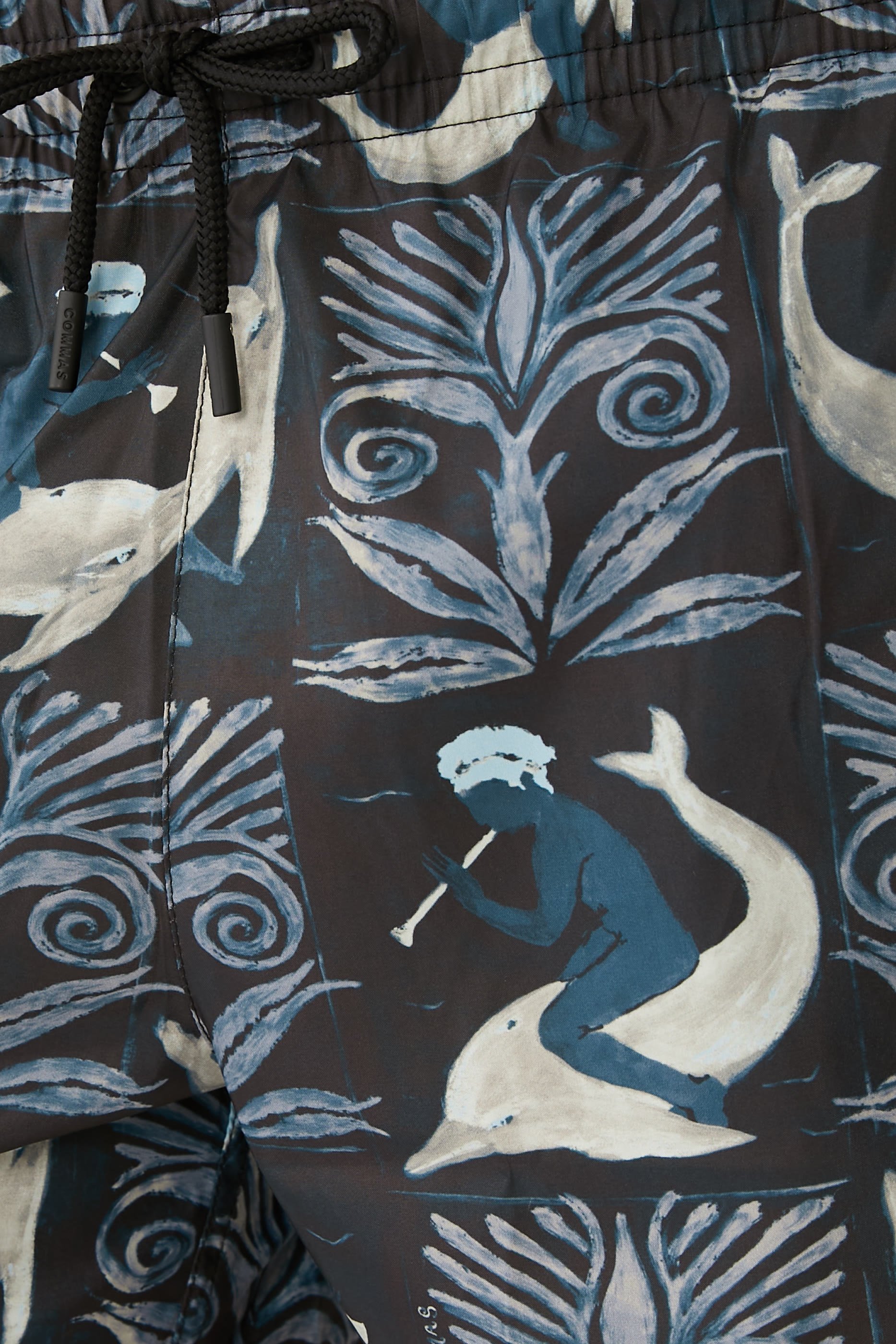 شورت سباحة بطبعات