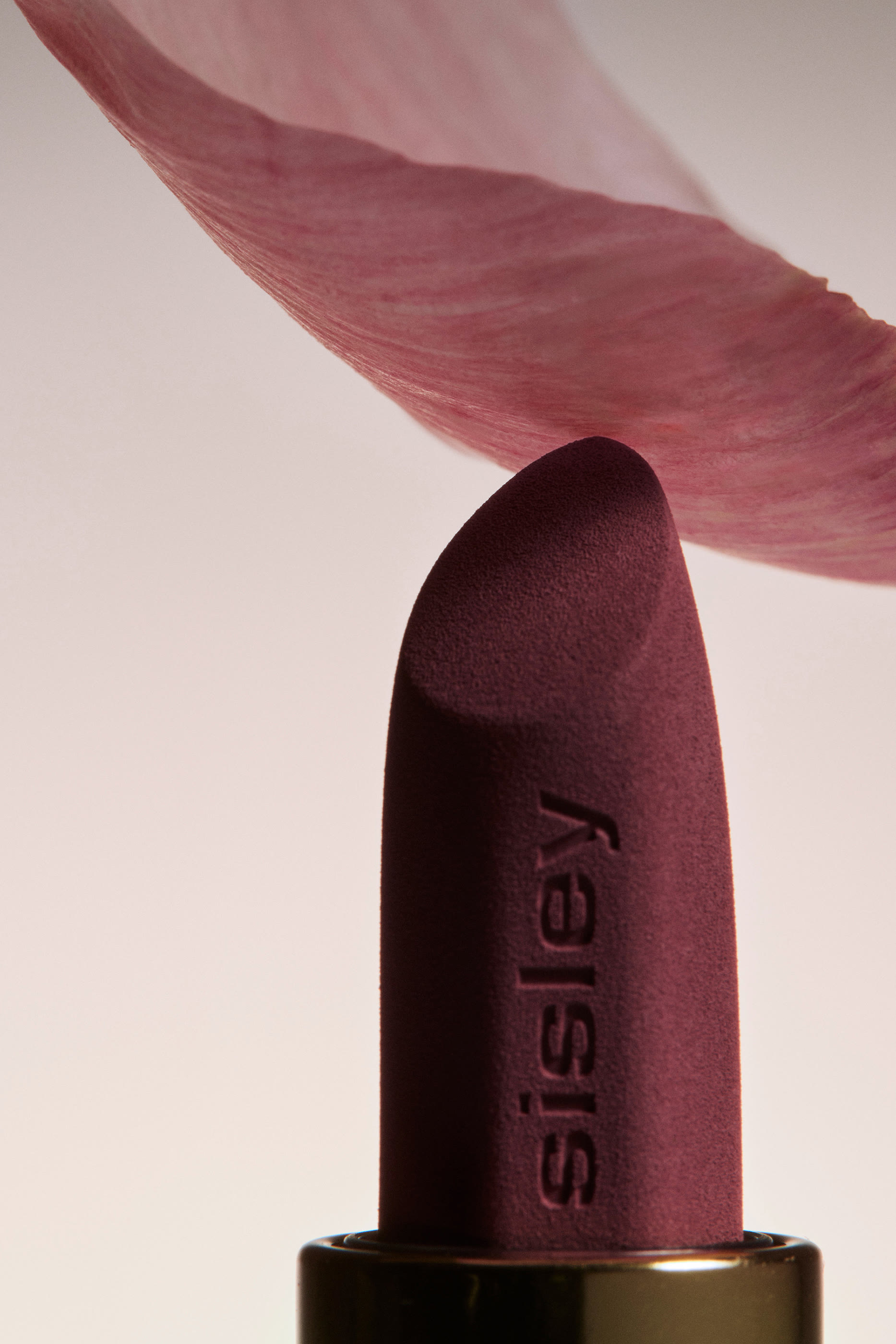 أحمر شفاه فيتو روج فيلفت