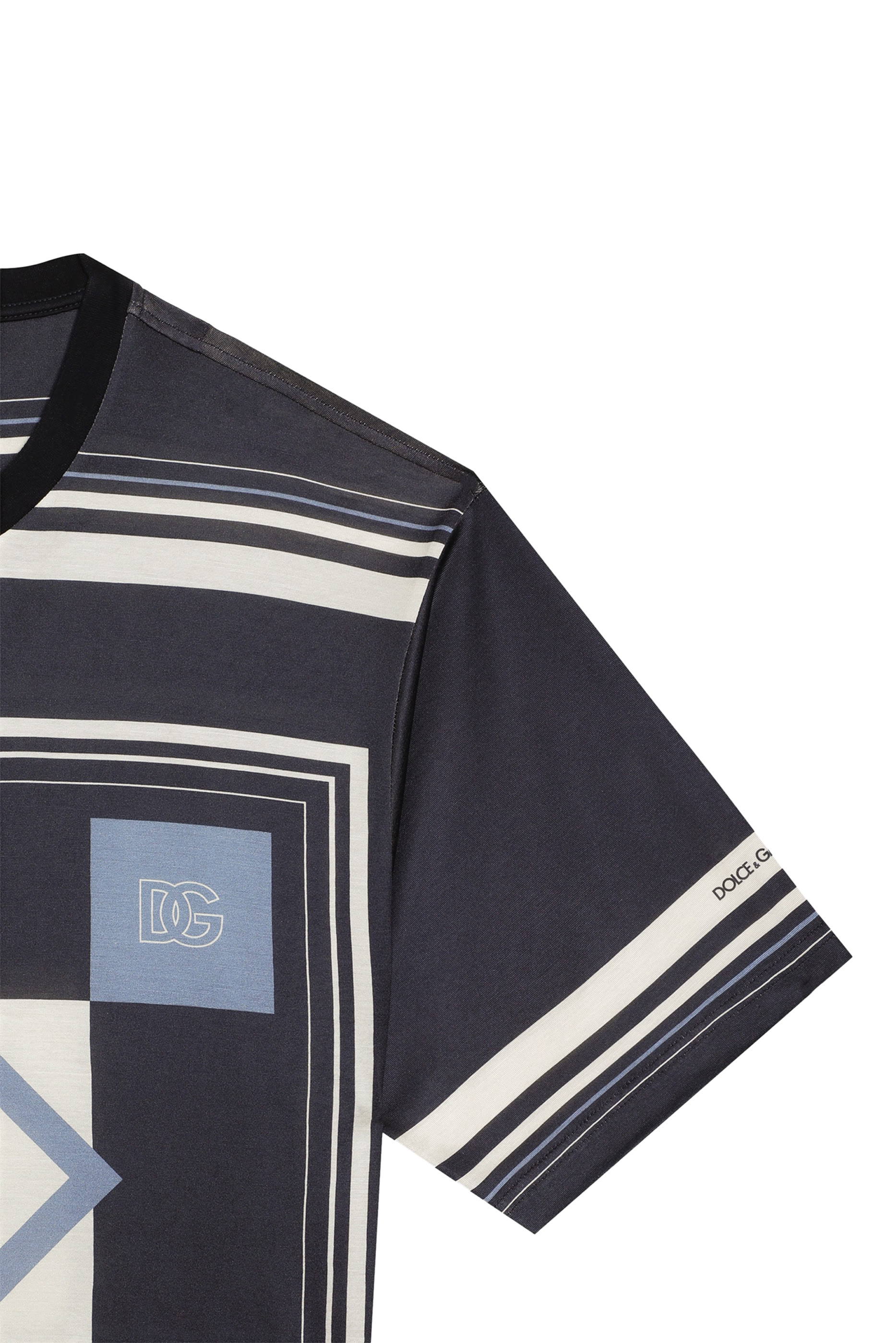 تيشيرت جرسيه بشعار الماركة