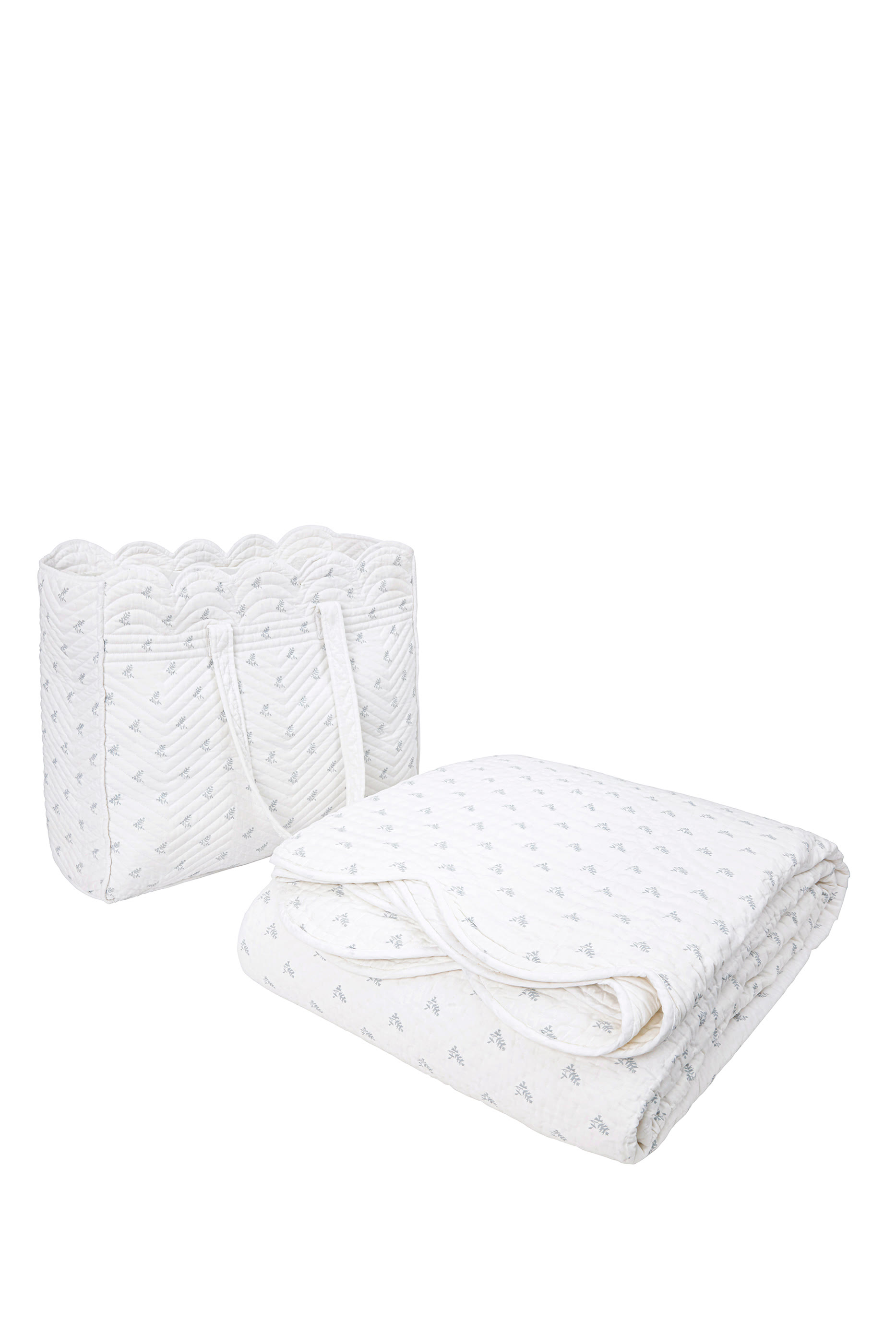 لحاف ميلفيلد بحافة صدفية