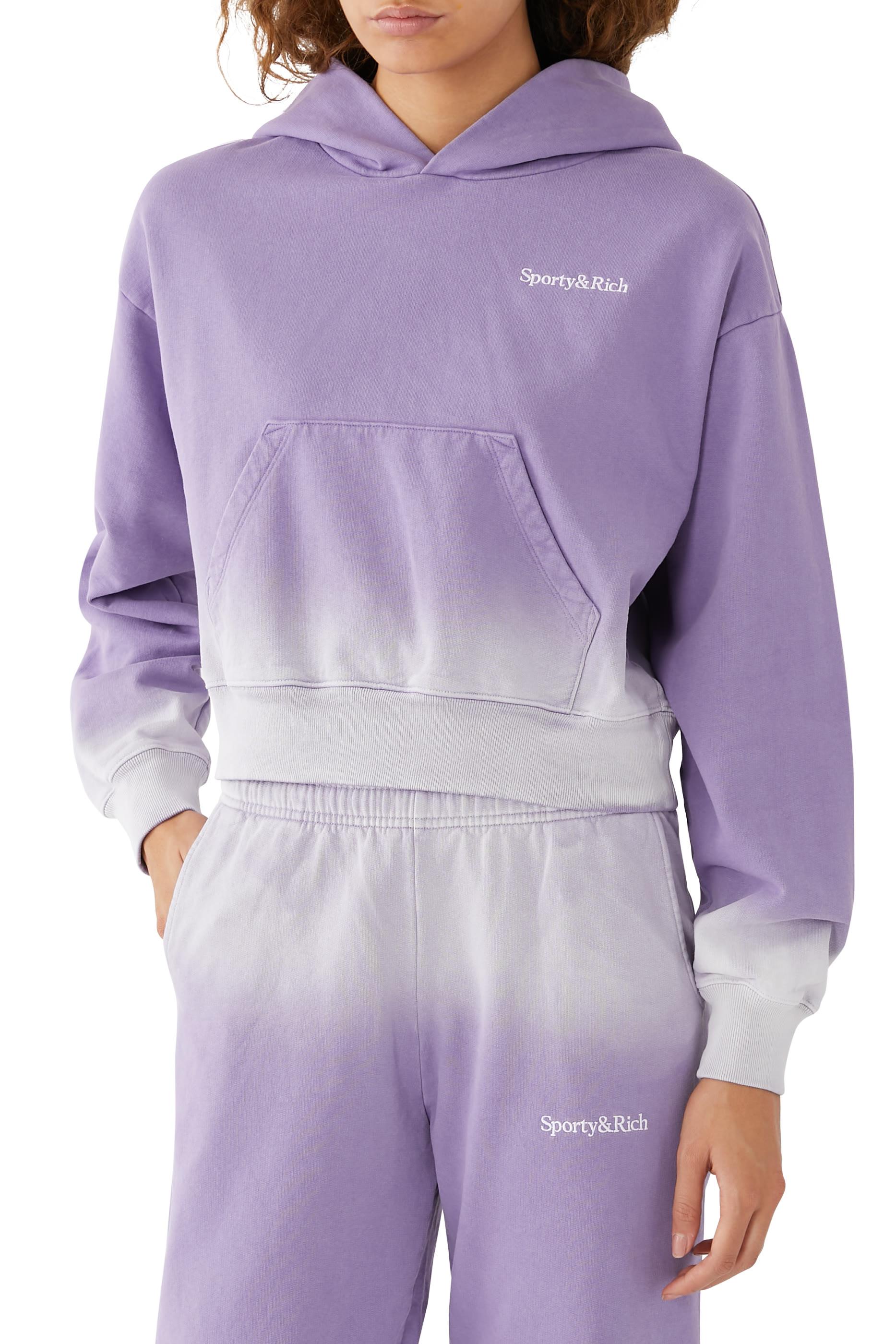 هودي سيريف قصير بشعار الماركة