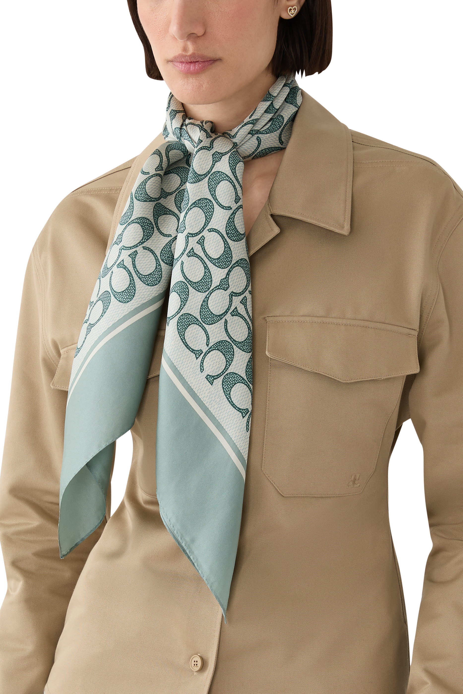 وشاح مربع كلاسيكي بطبعة شعار الماركة حرير