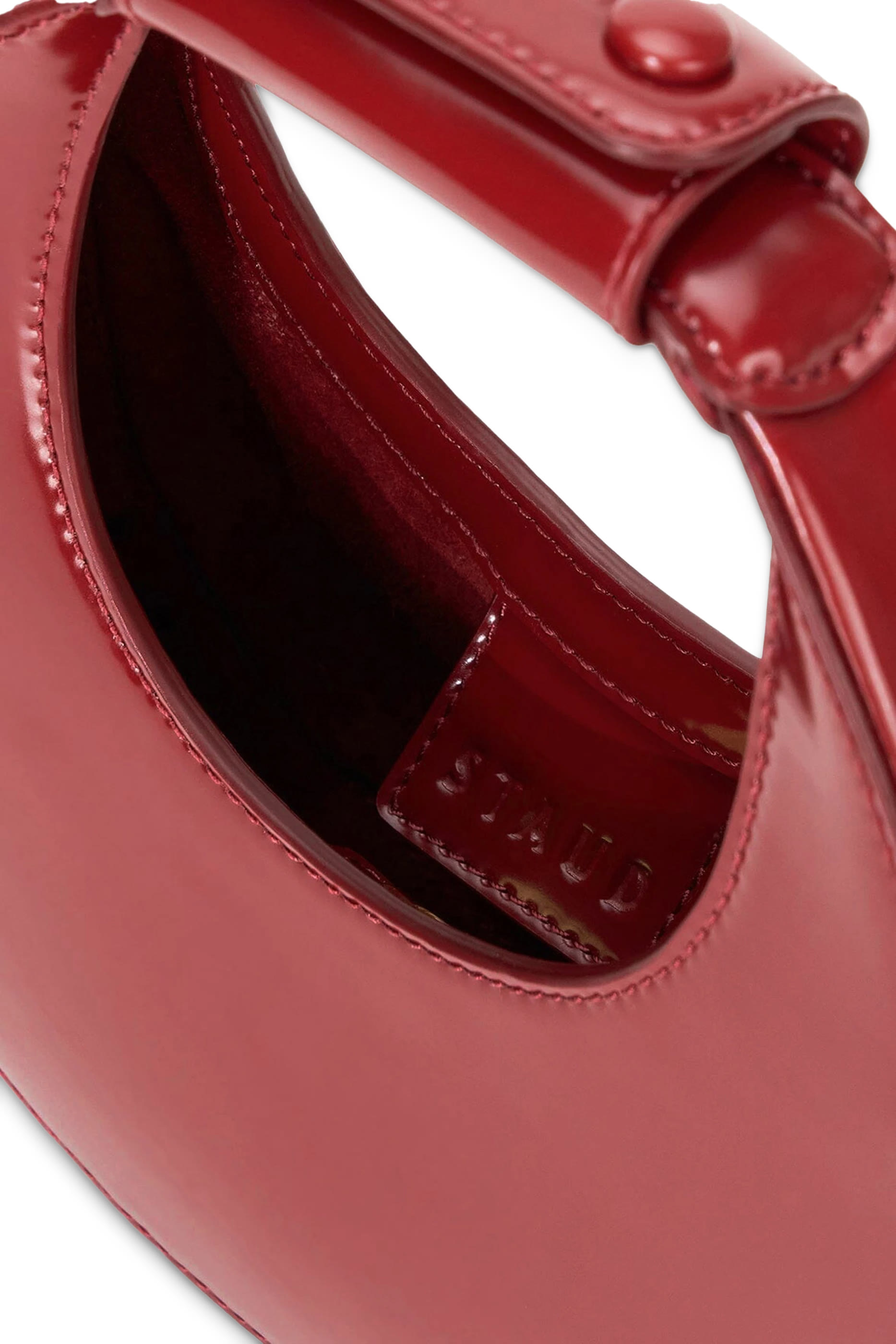 حقيبة غودنايت بينوت بتصميم مقوس ويد علوية