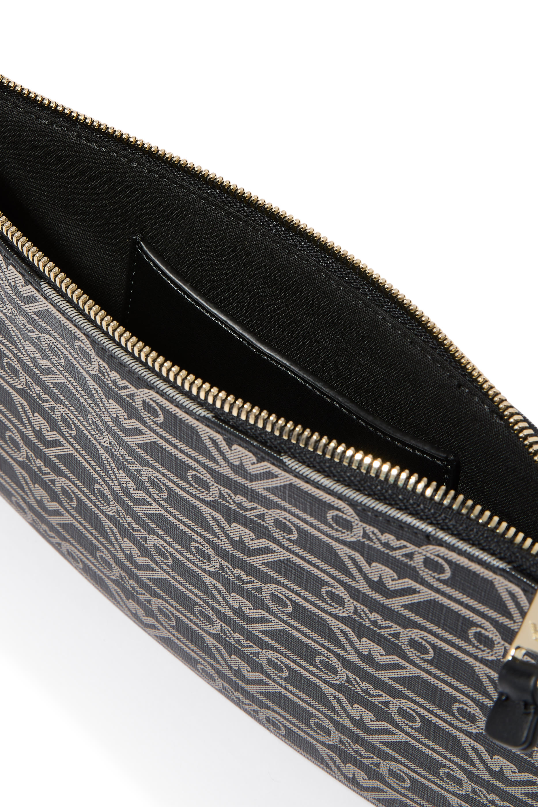 حقيبة بطبعة شعار الماركة بالكامل