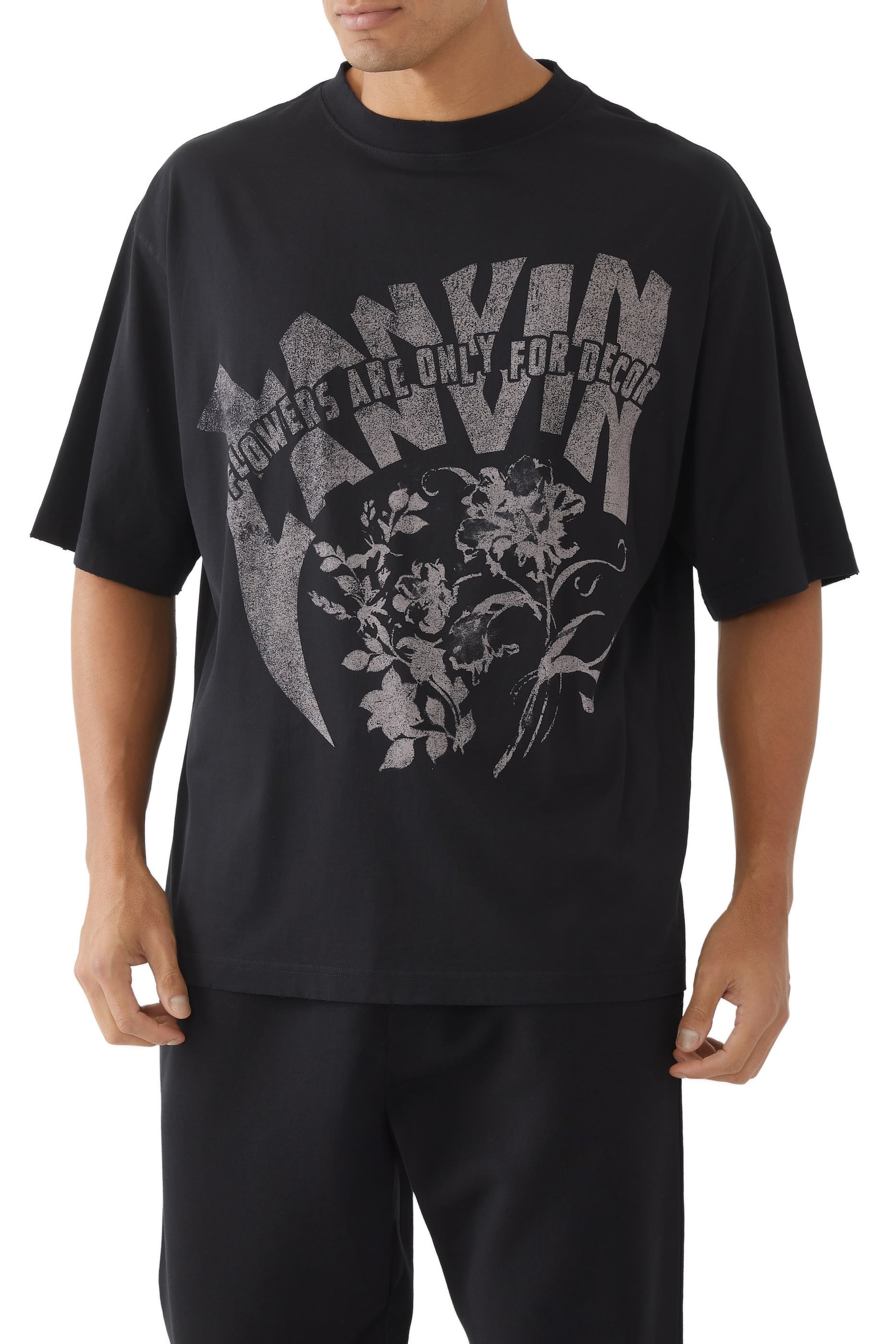 تيشيرت x فيوتشر بطبعة غرافيكية