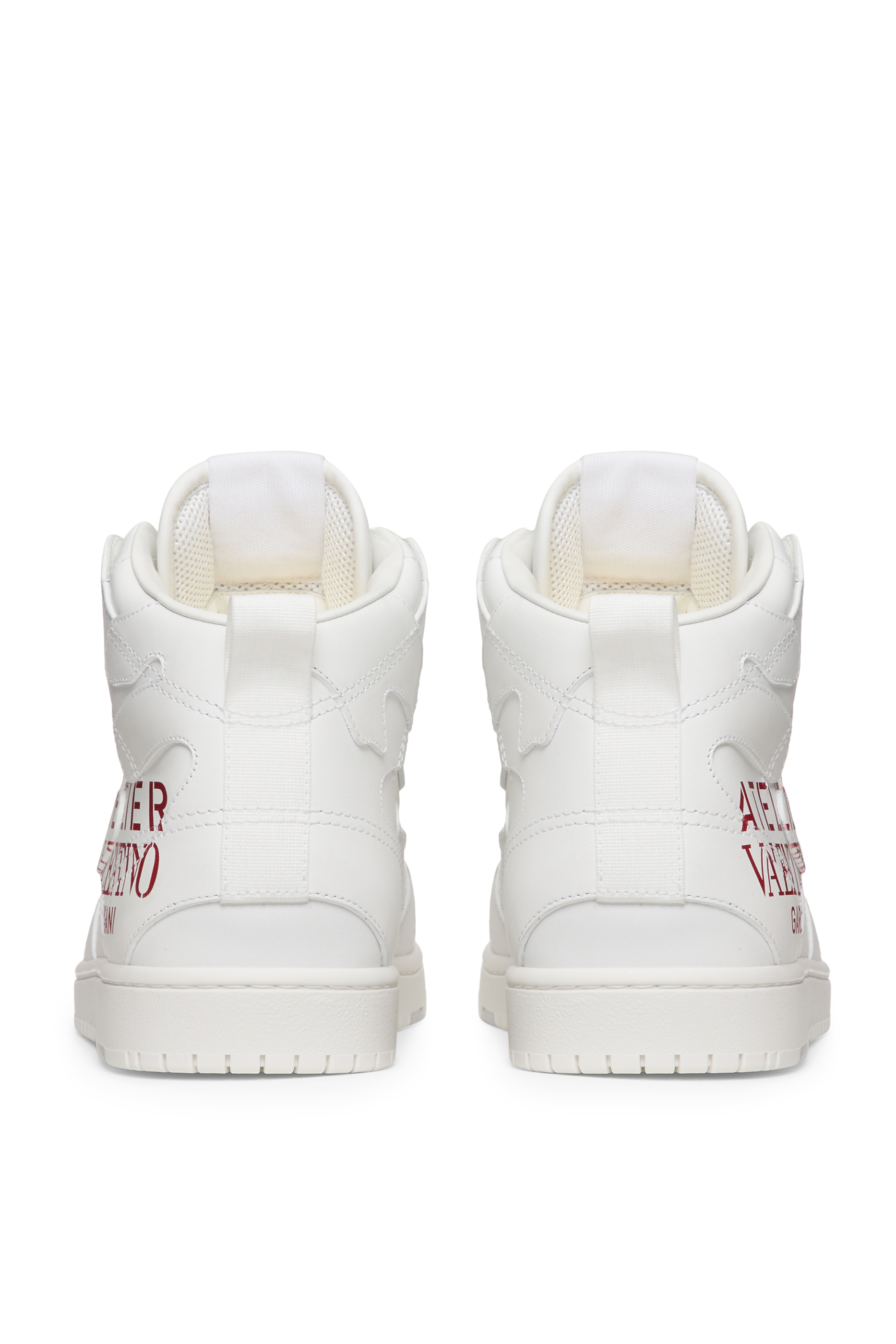 سنيكرز فالنتينو غارافاني أتيليه 07 بتصميم على الكاحل ونقشة مموهة