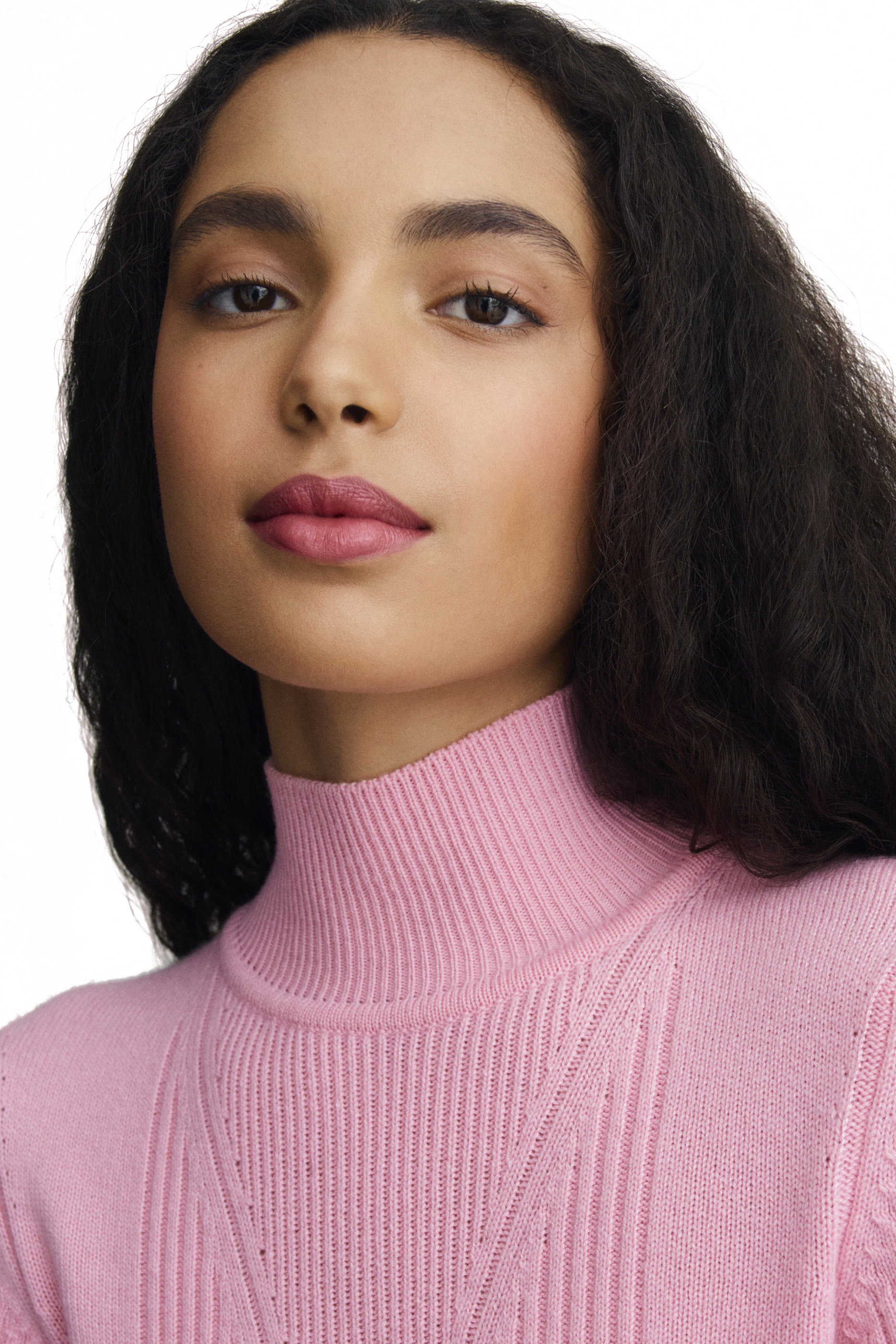 مجموعة أحمر الشفاه Rouge Herm&egrave;s, أحمر شفاه بتركيبة ساتانية