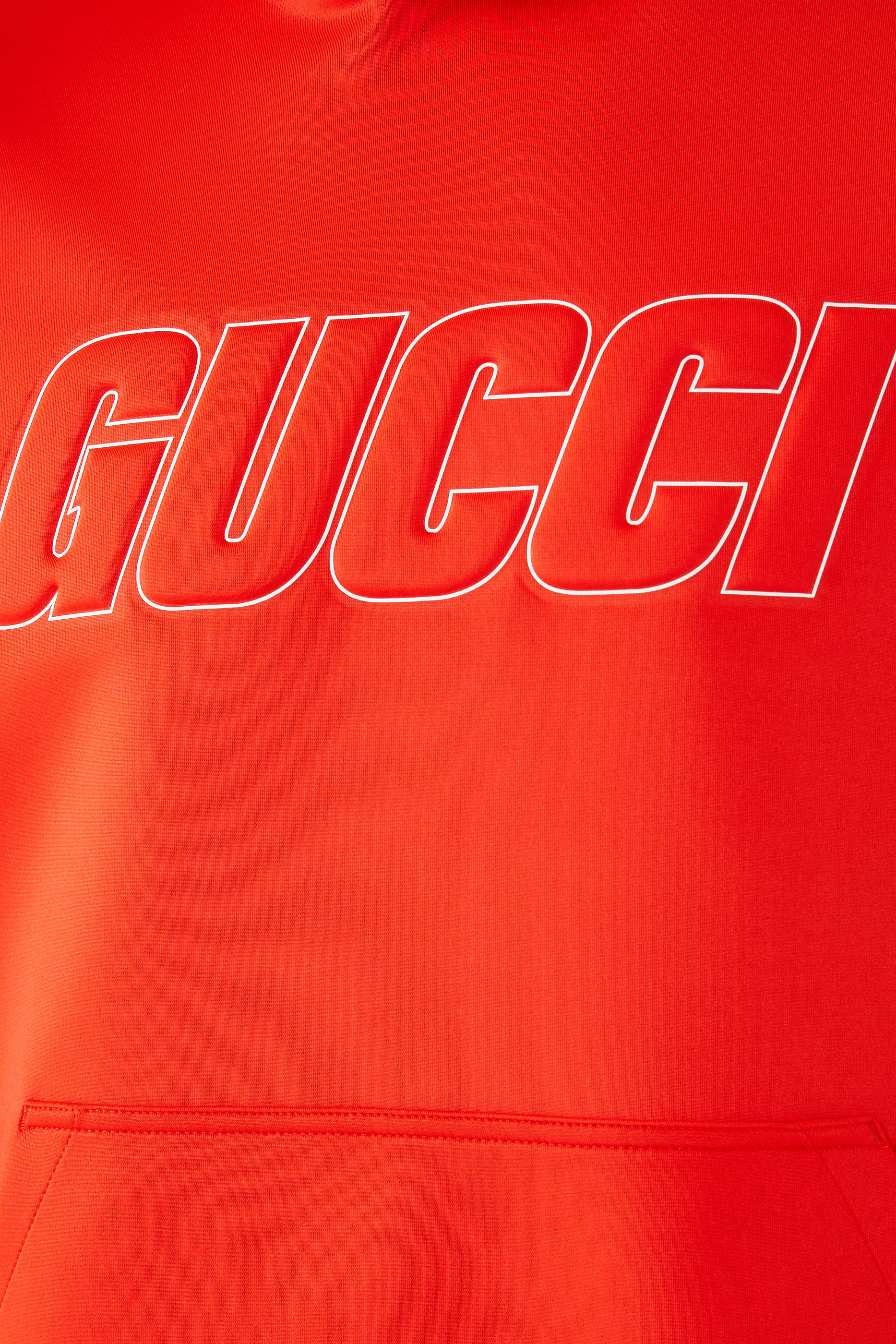 هودي بشعار الماركة نيوبرين