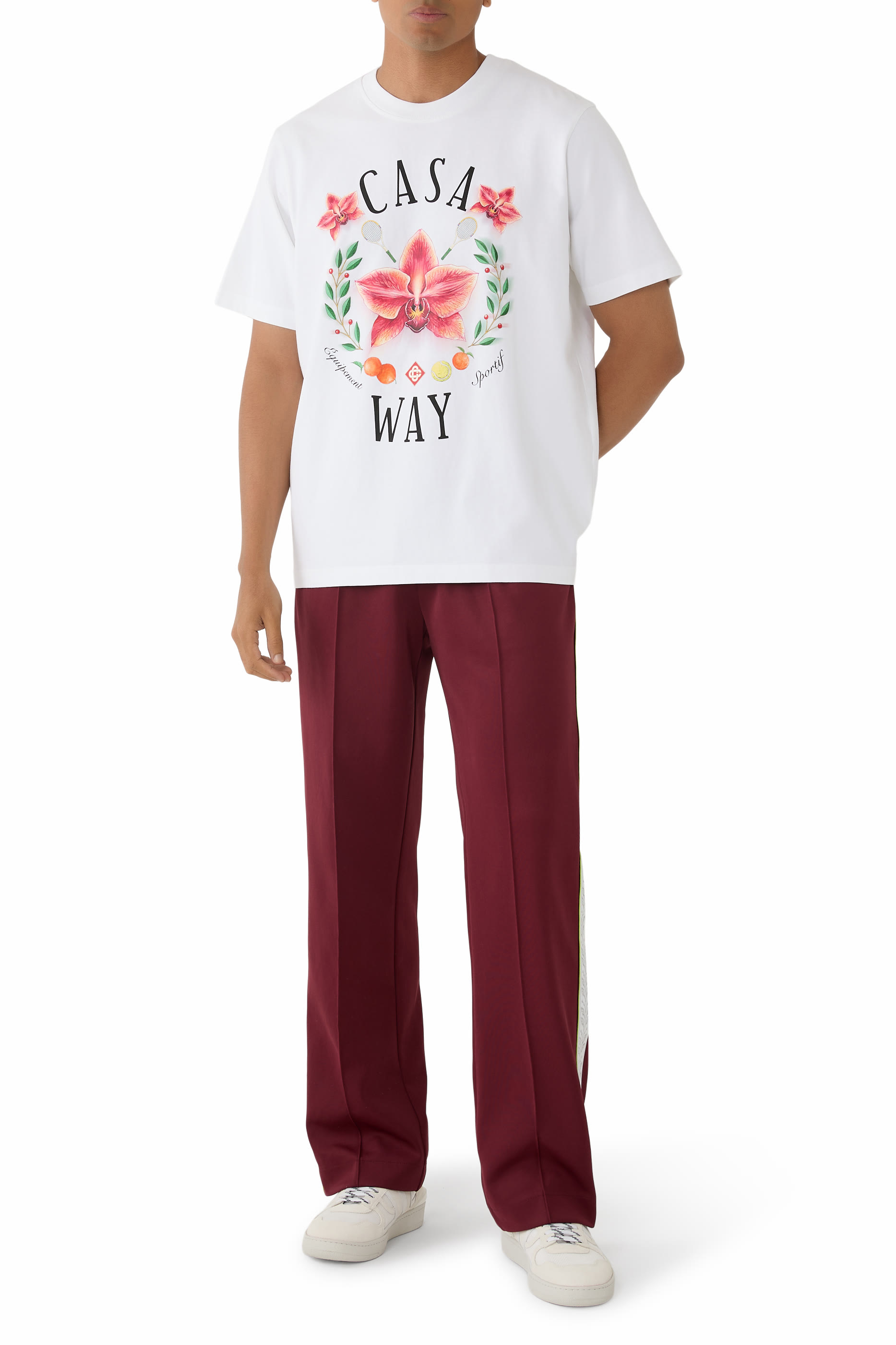 تيشيرت بنقشة شعار كازا واي وزهور أوركيد