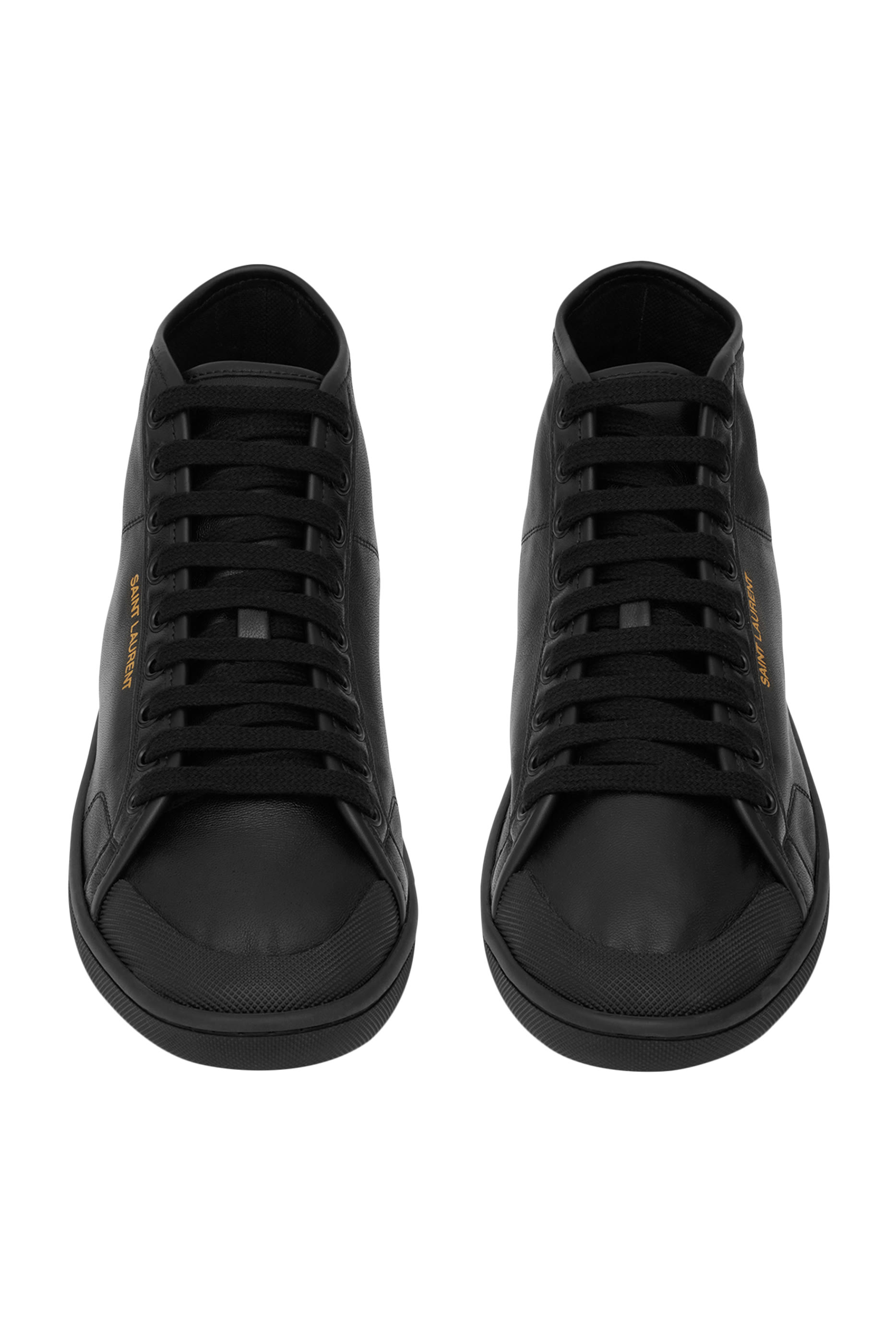 سنيكرز كورت كلاسيك