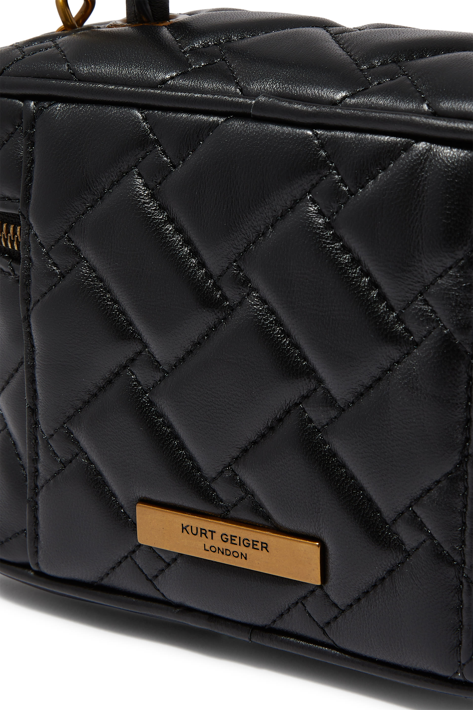 حقيبة مستحضرات تجميل كنسينغتون صغيرة