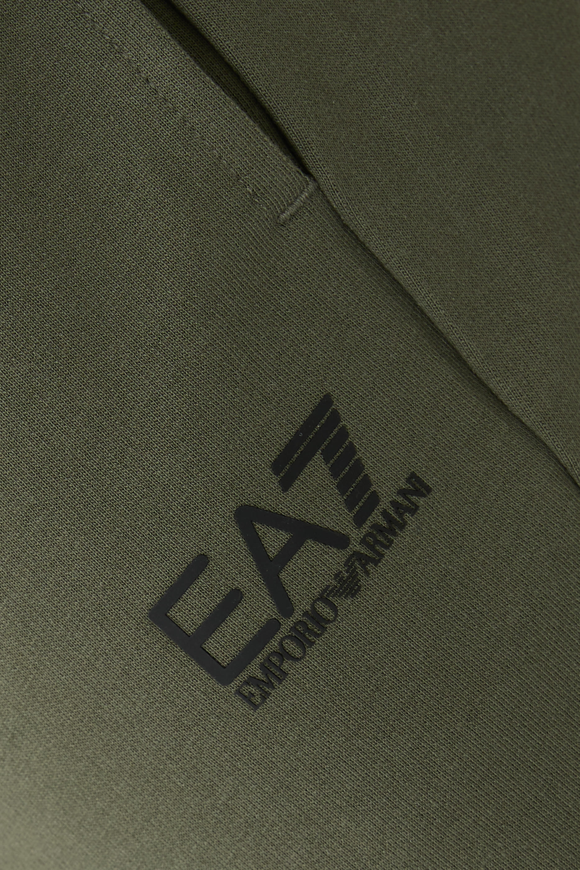 بنطال رياضي بشعار الماركة قطن