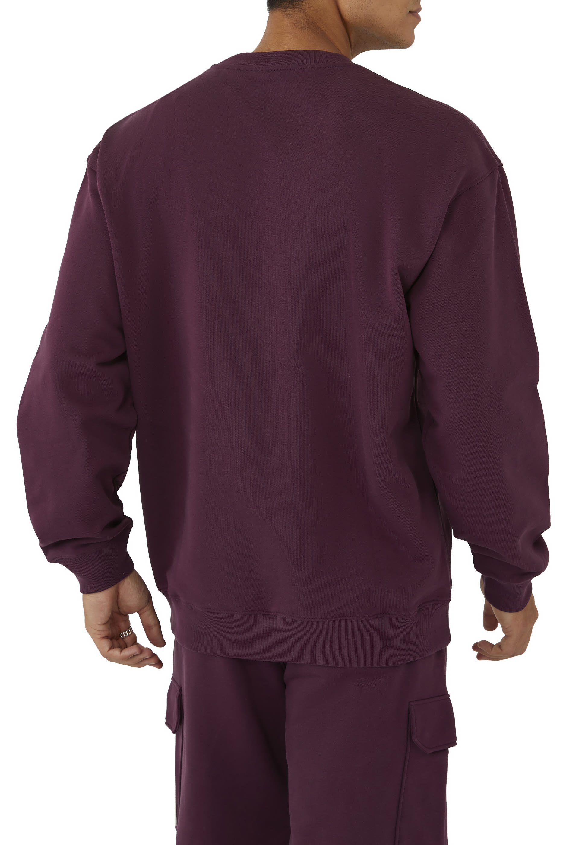 سويت شيرت بشعار الماركة بتصميم عسكري