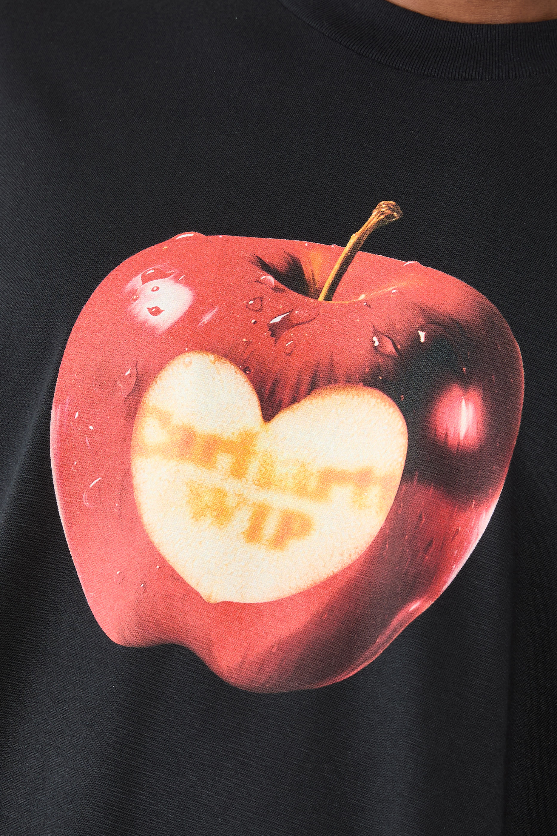 تيشيرت سبويلد بأكمام قصيرة