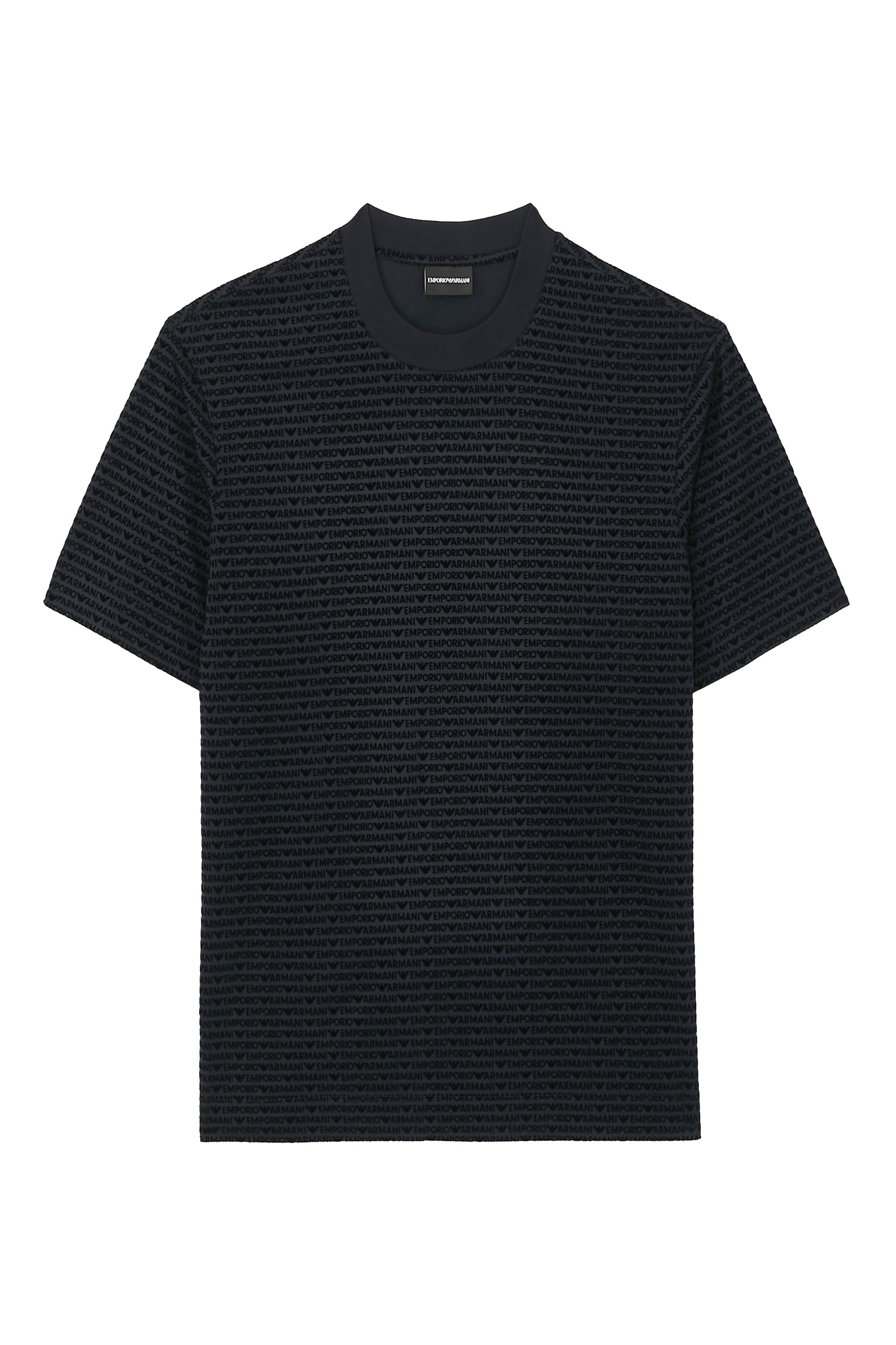 تيشيرت بشعار الماركة بالكامل