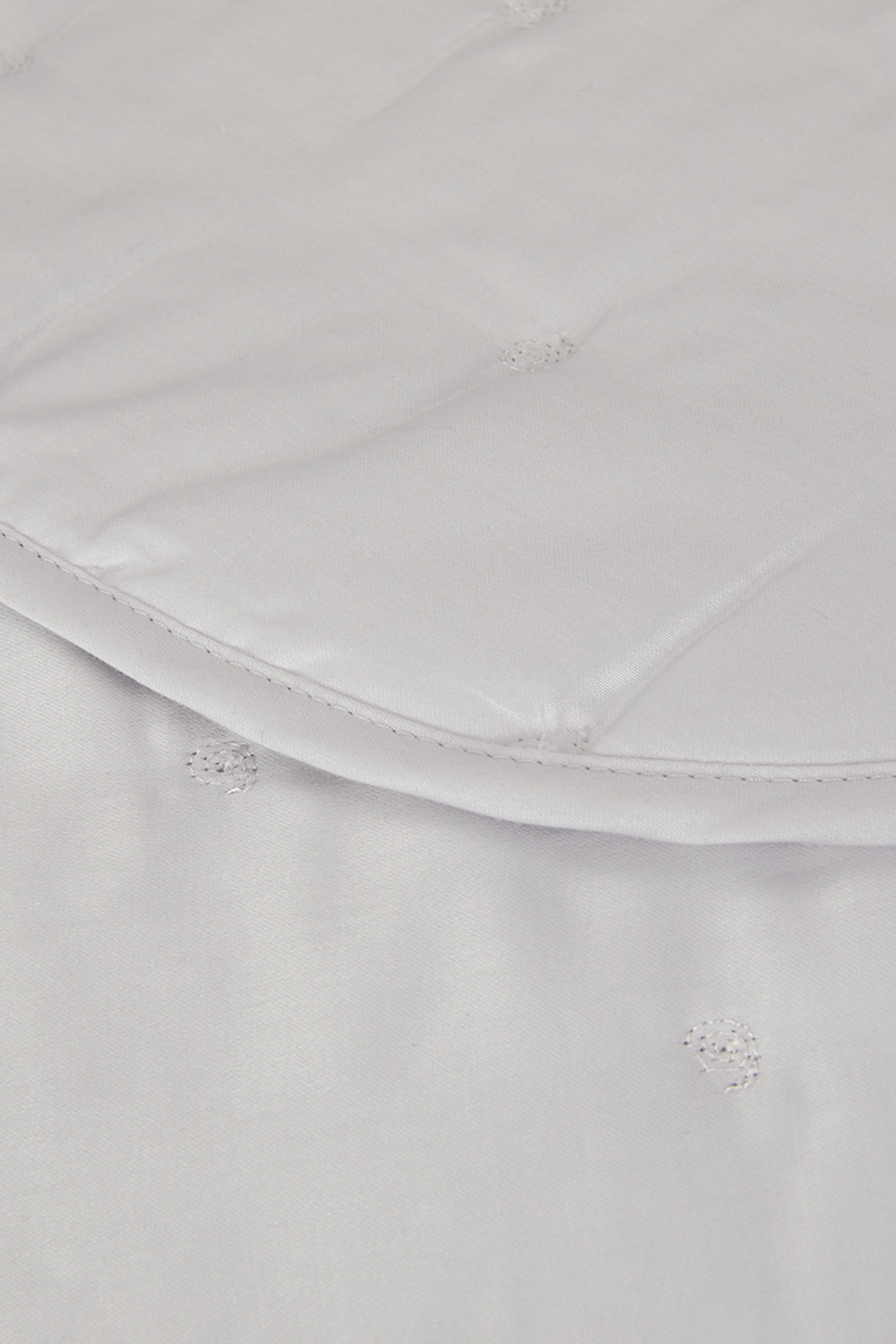 غطاء سرير تريومف