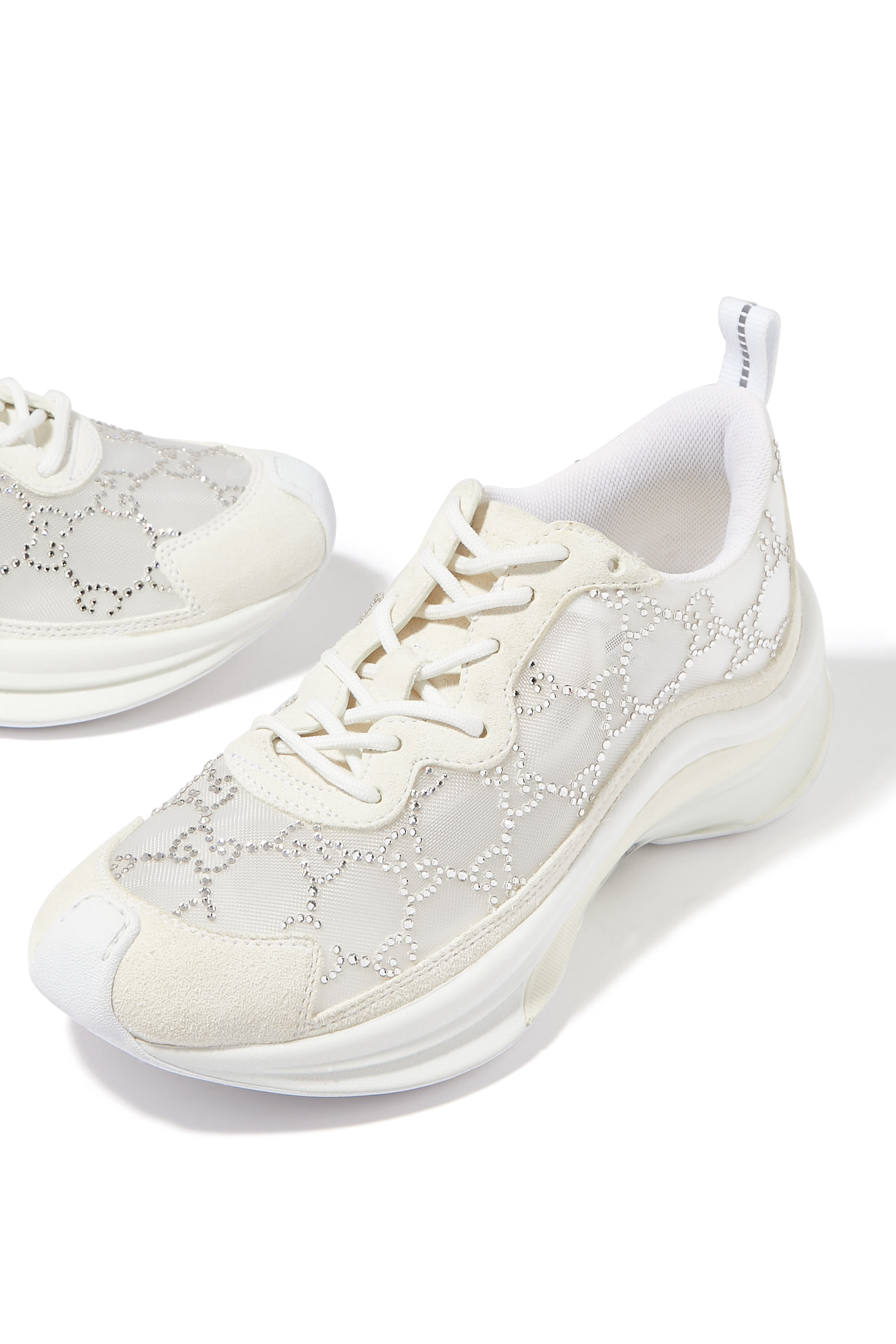 سنيكرز غوتشي للجري