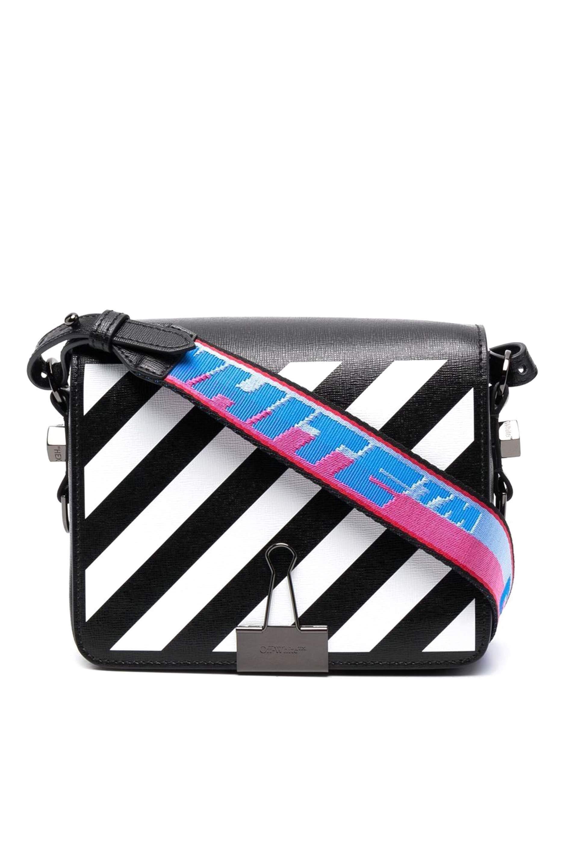 حقيبة بغطاء قلاب بمشبك