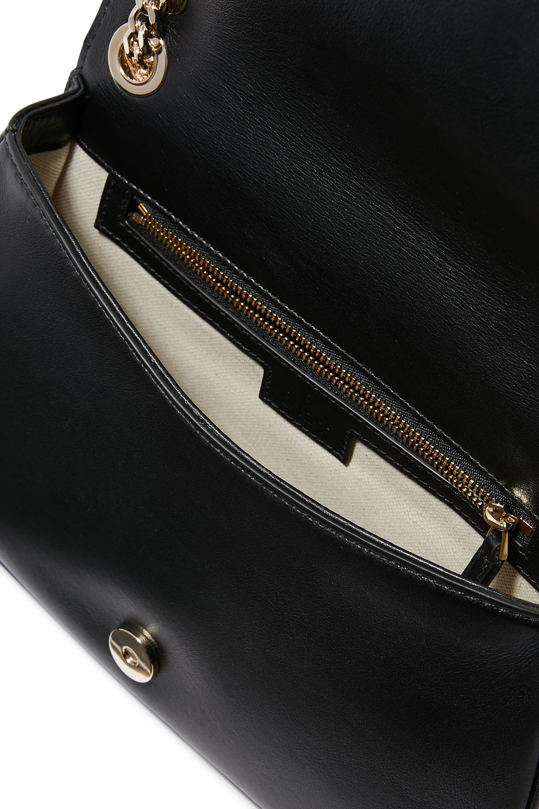 حقيبة كتف بلوندي صغيرة