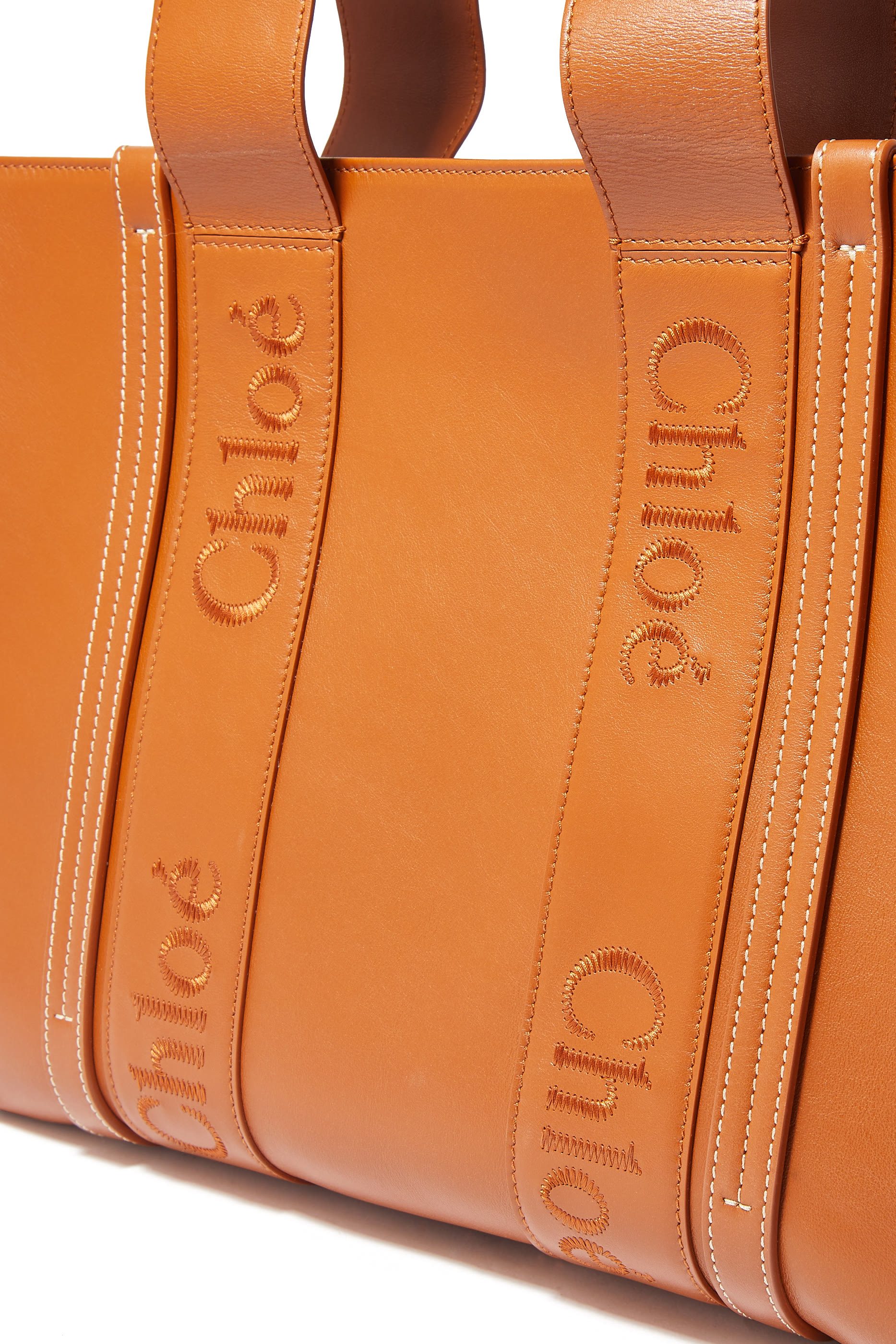 حقيبة يد وودي متوسطة