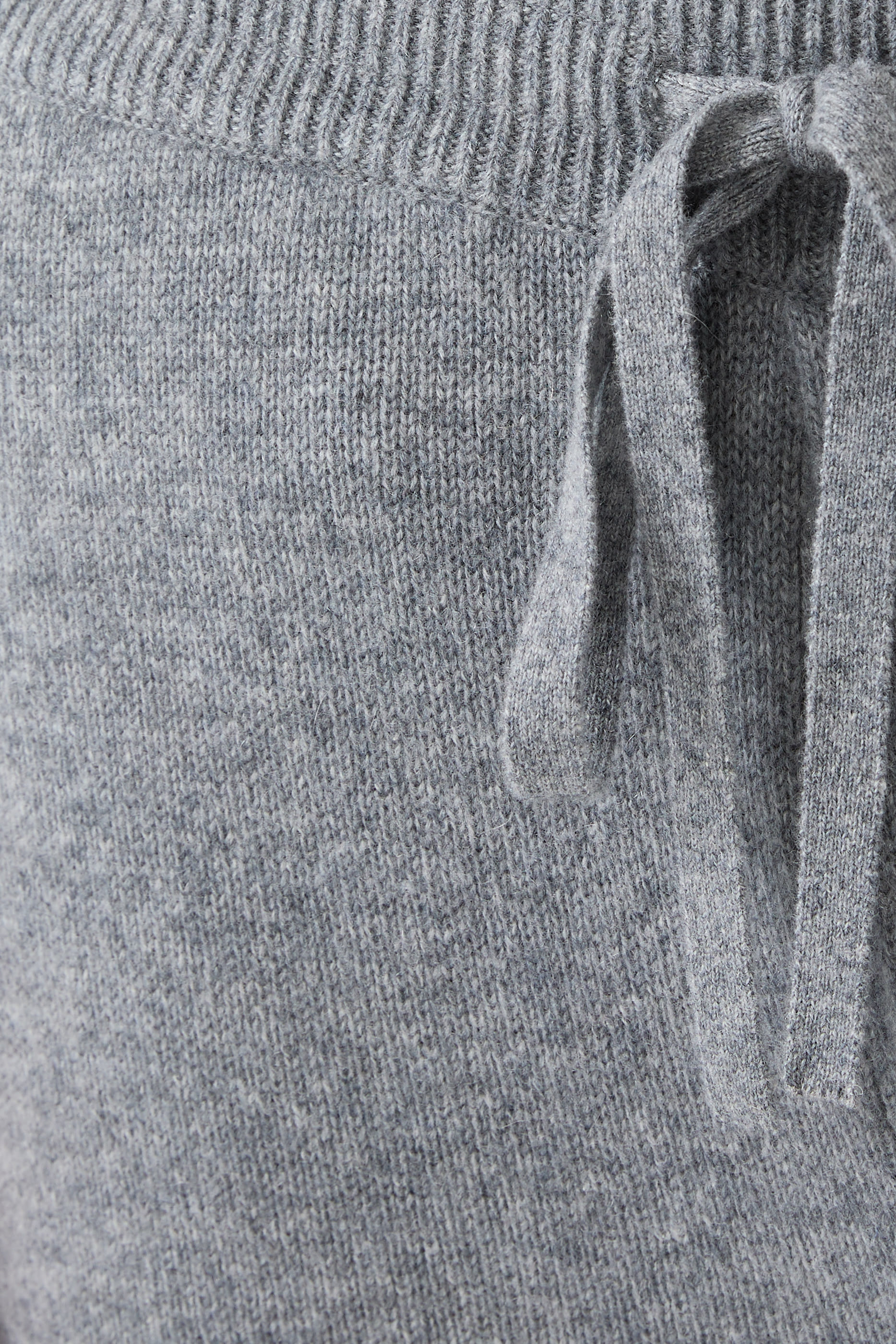 بنطال رياضي مع جيوب كشمير معاد تدويره