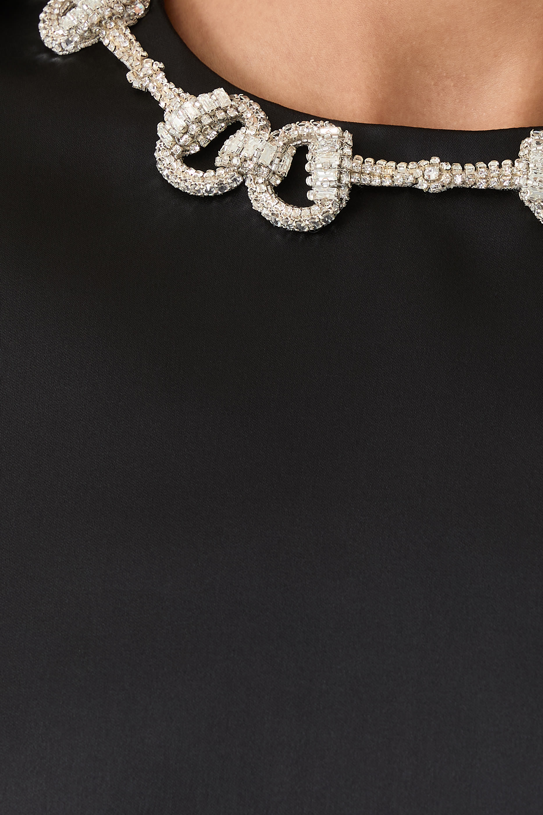 بلوزة فيسكوز داتشيس مطاطي