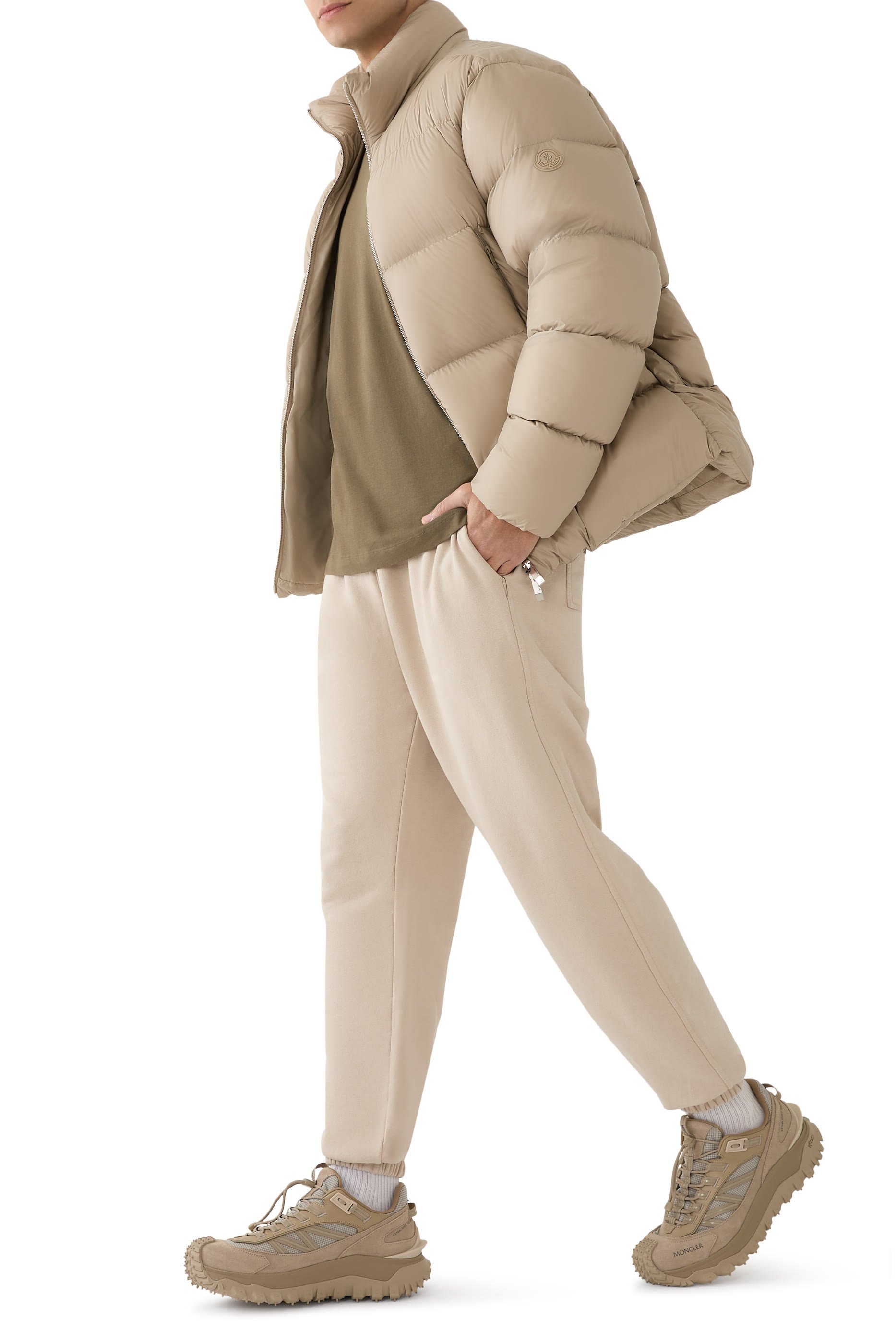 سنيكرز ترايلجريب شمواه وجلد