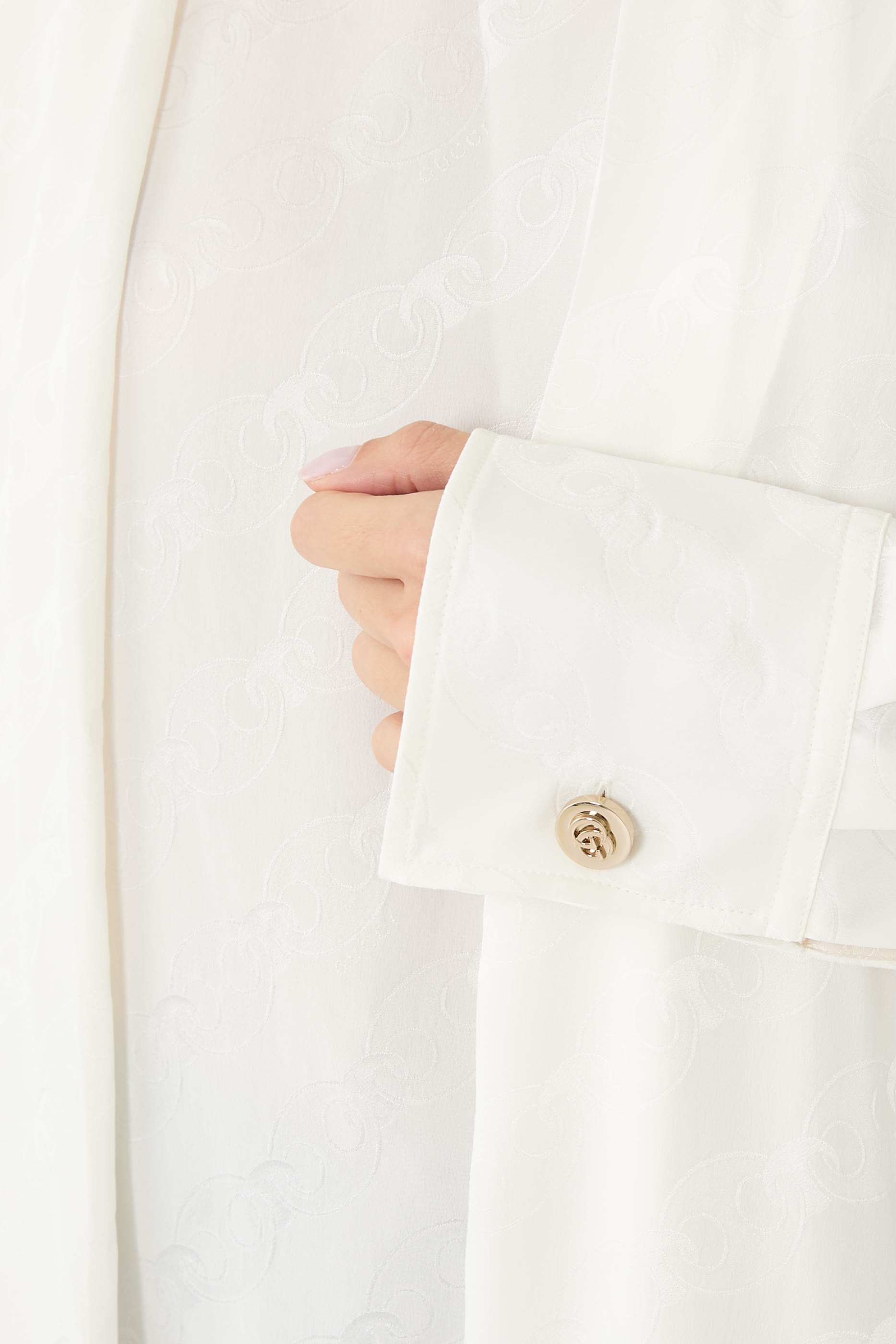 بلوزة مارينا بنقشة سلسلة حرير جاكار