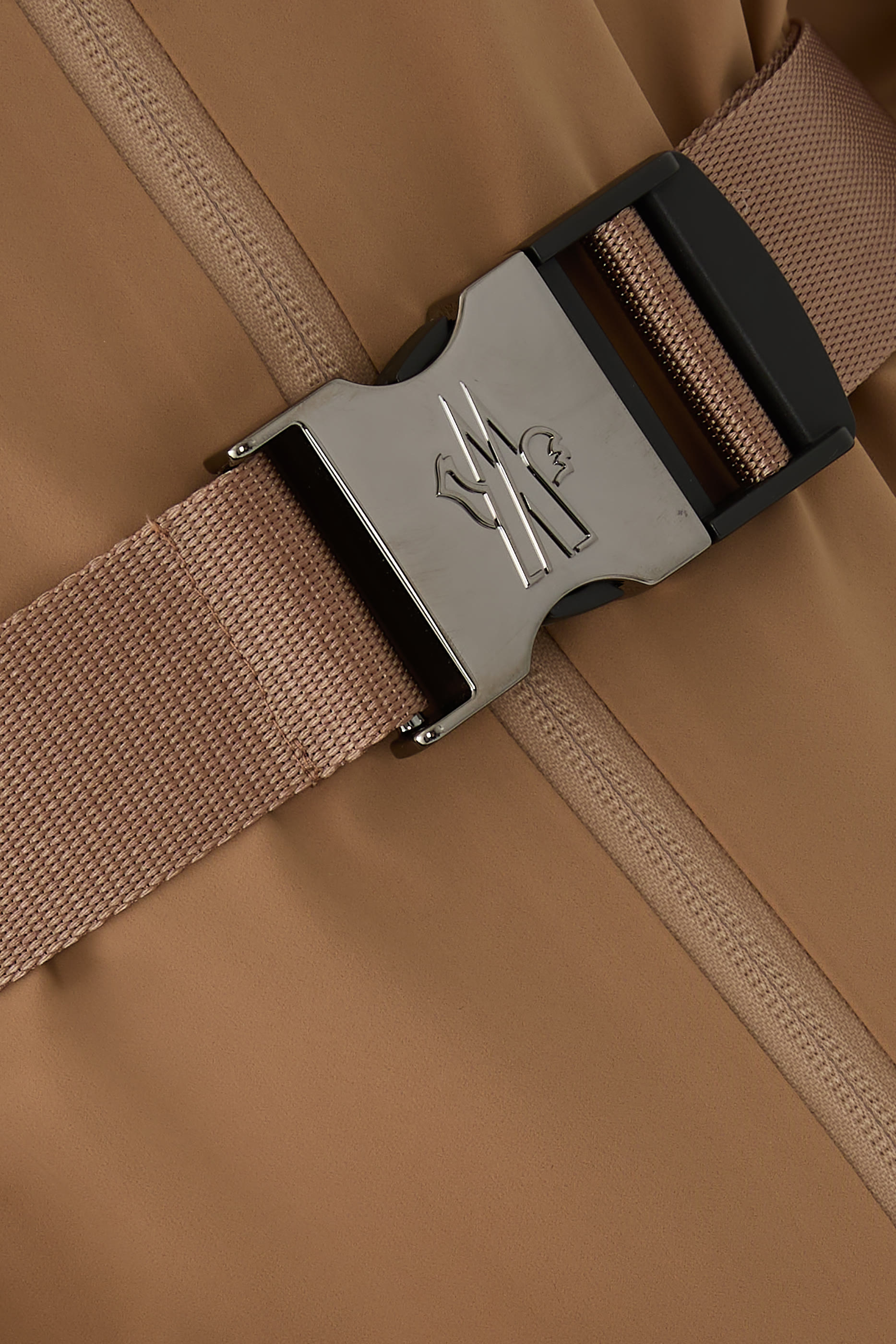 جاكيت بغطاء رأس فيكس شيل