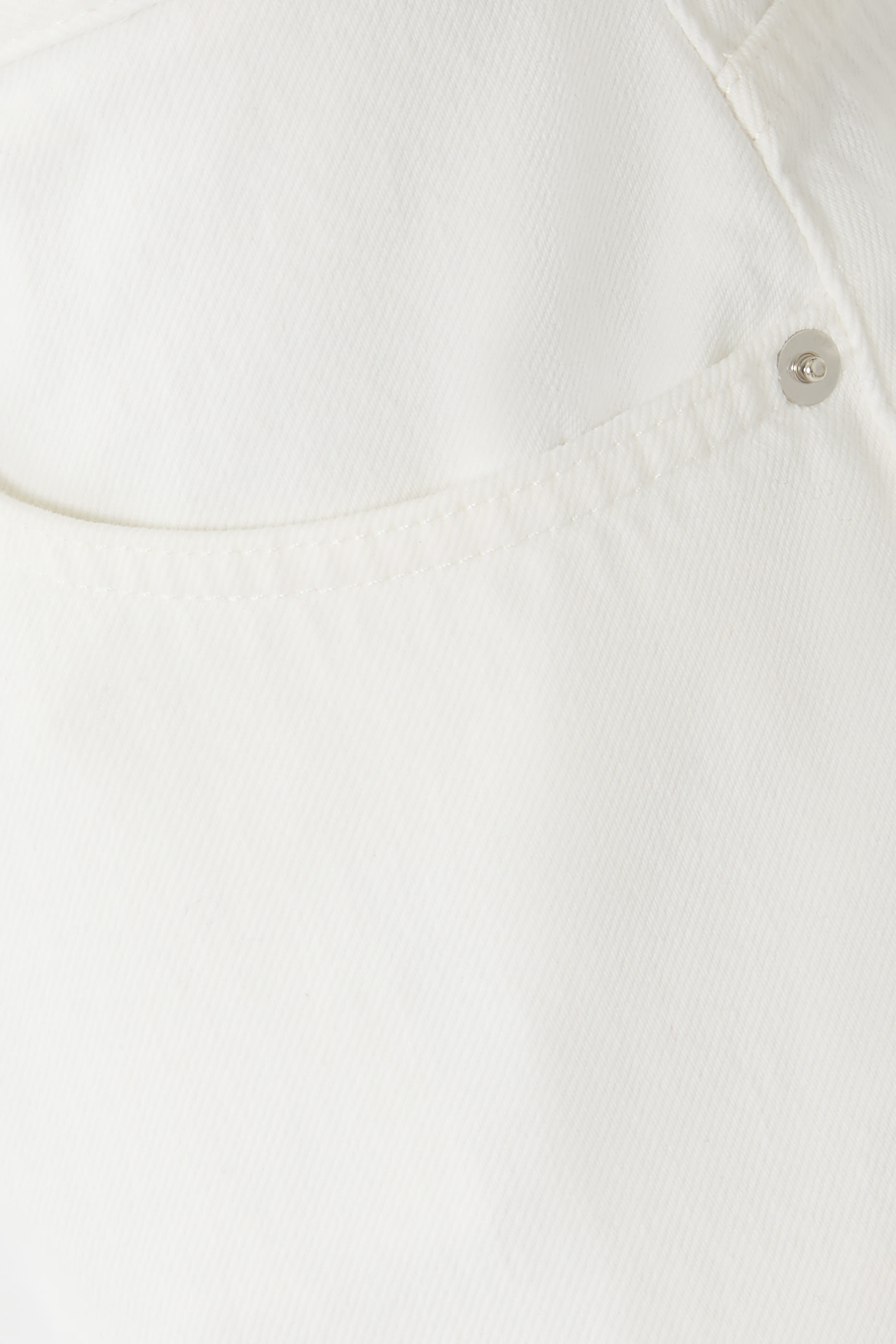 بنطال جينز سامور بقصة ساق واسعة