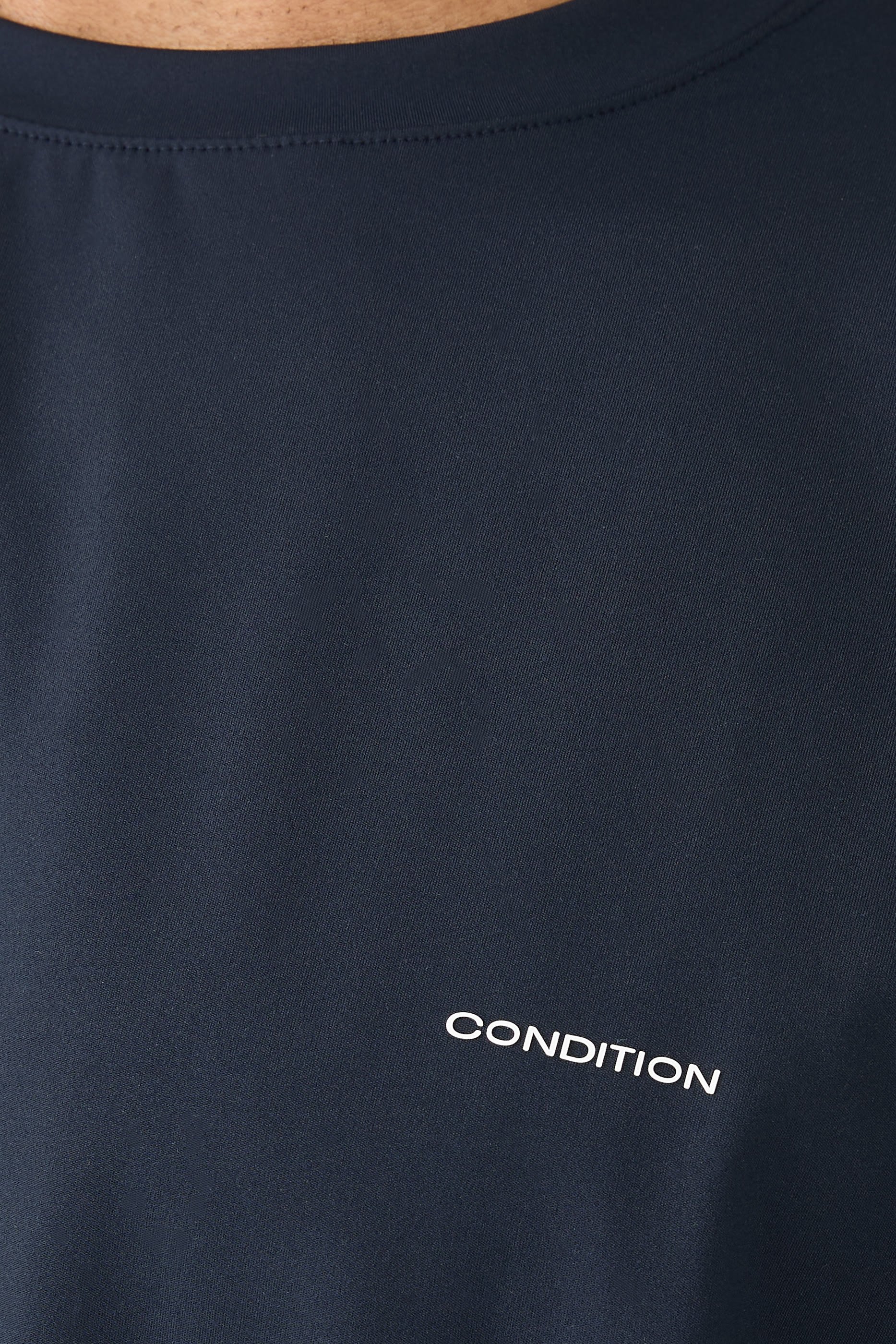 تيشيرت إفري داي