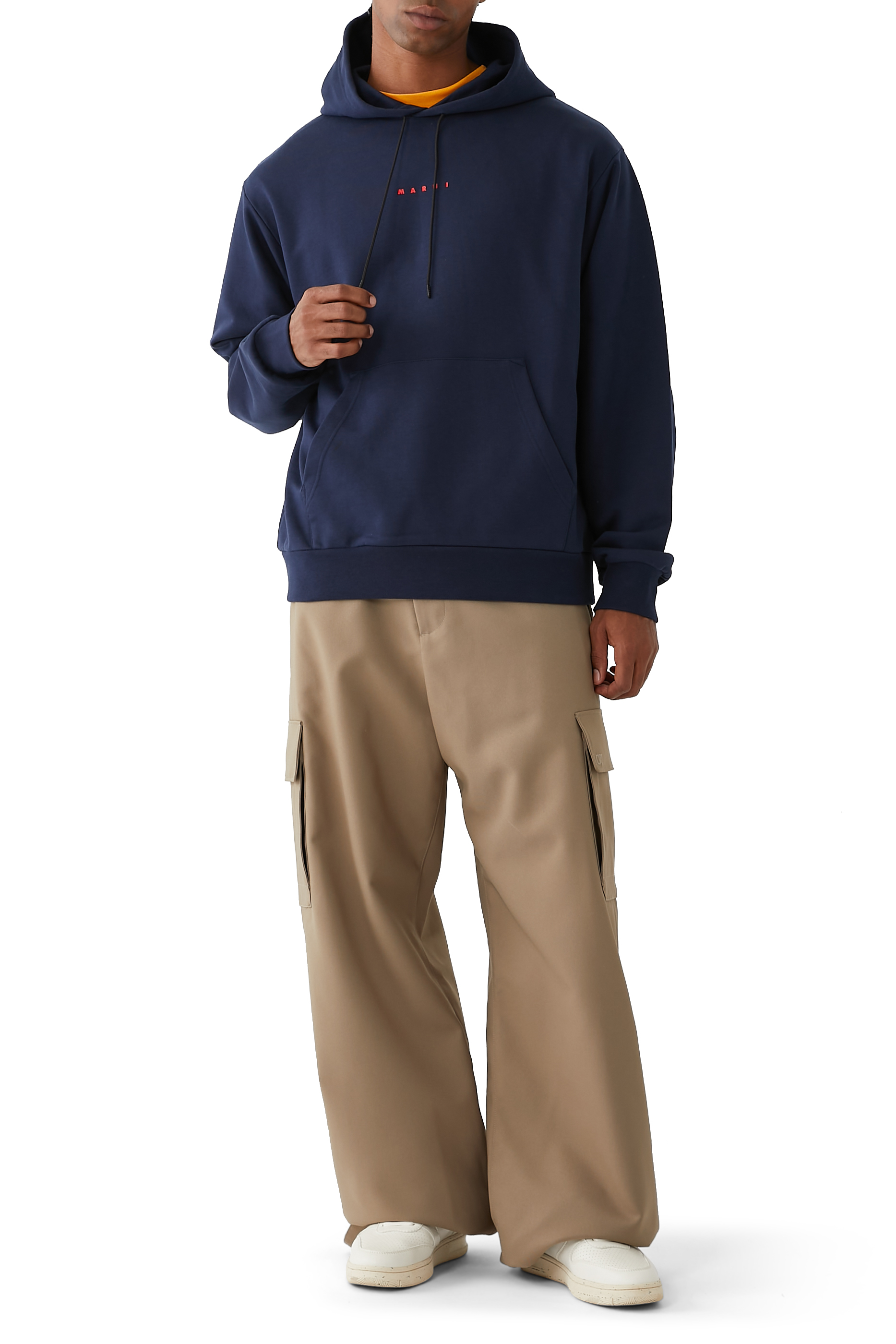 هودي بطبعات شعار الماركة