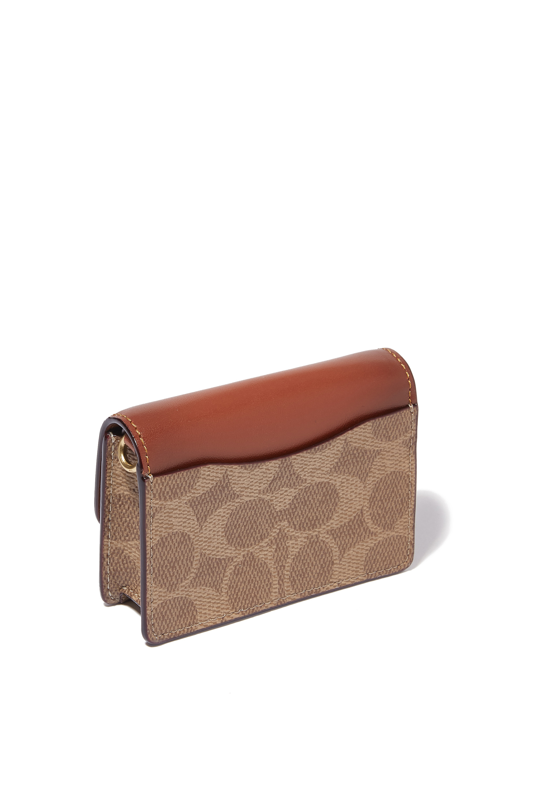 حافظة بطاقات بغطاء قلاب