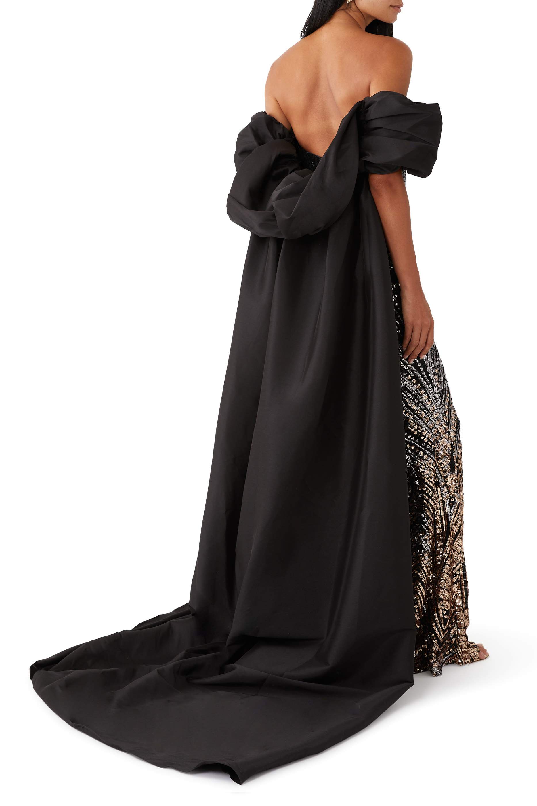 فستان سهرة مرصع بدون حمالات