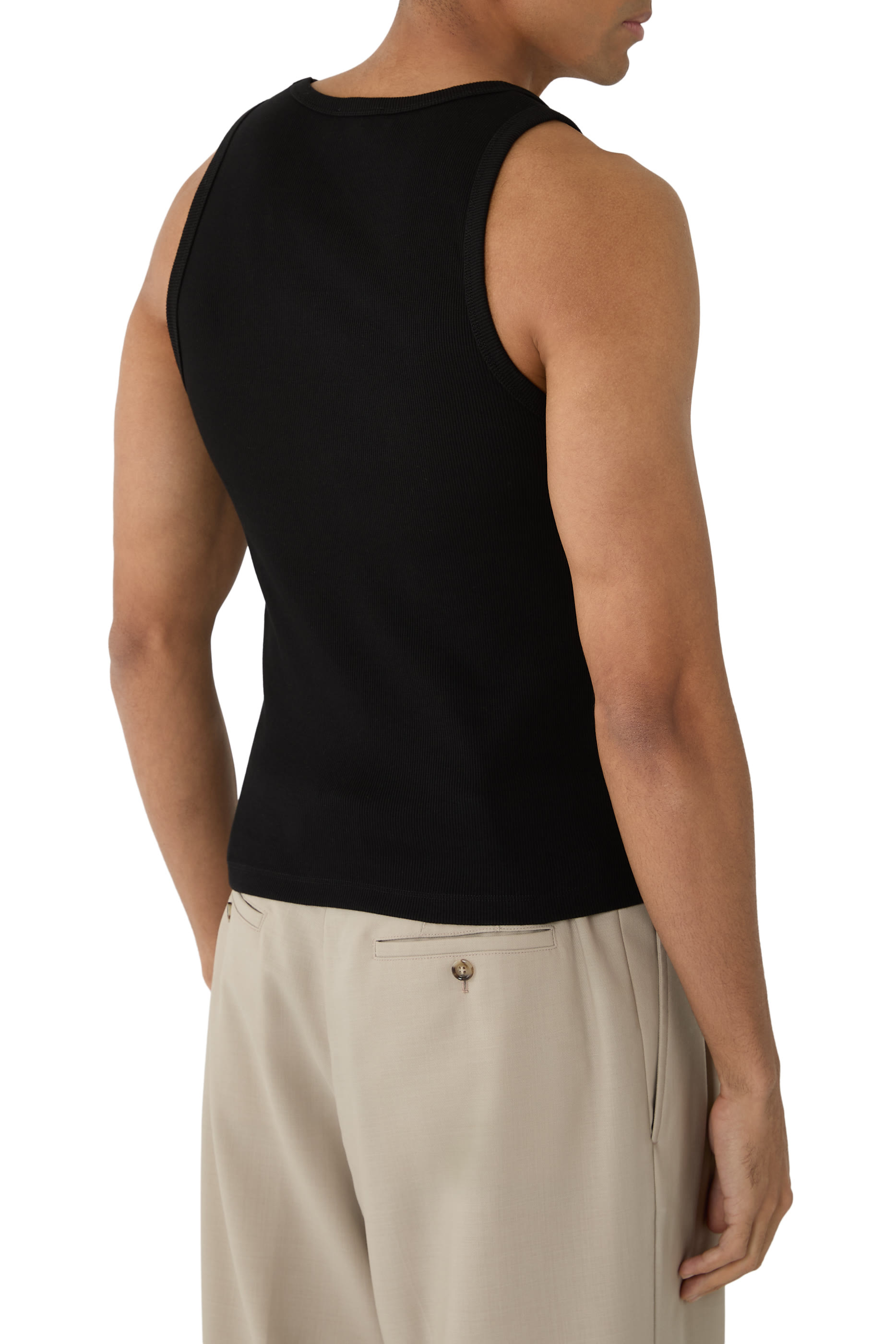 بلوزة بوكيش مضلعة بلا أكمام