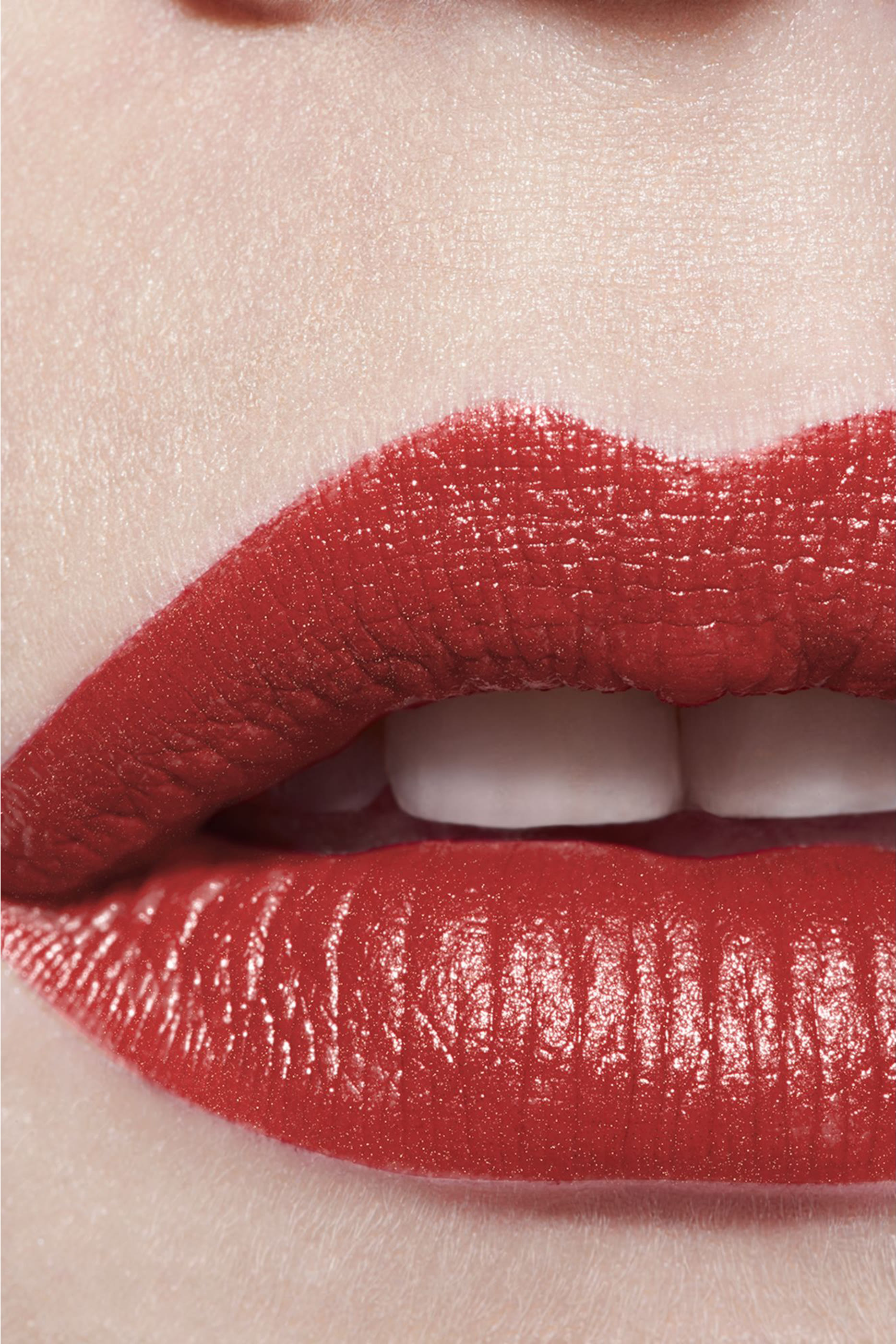 أحمر شفاه Rouge Allure L'Extrait