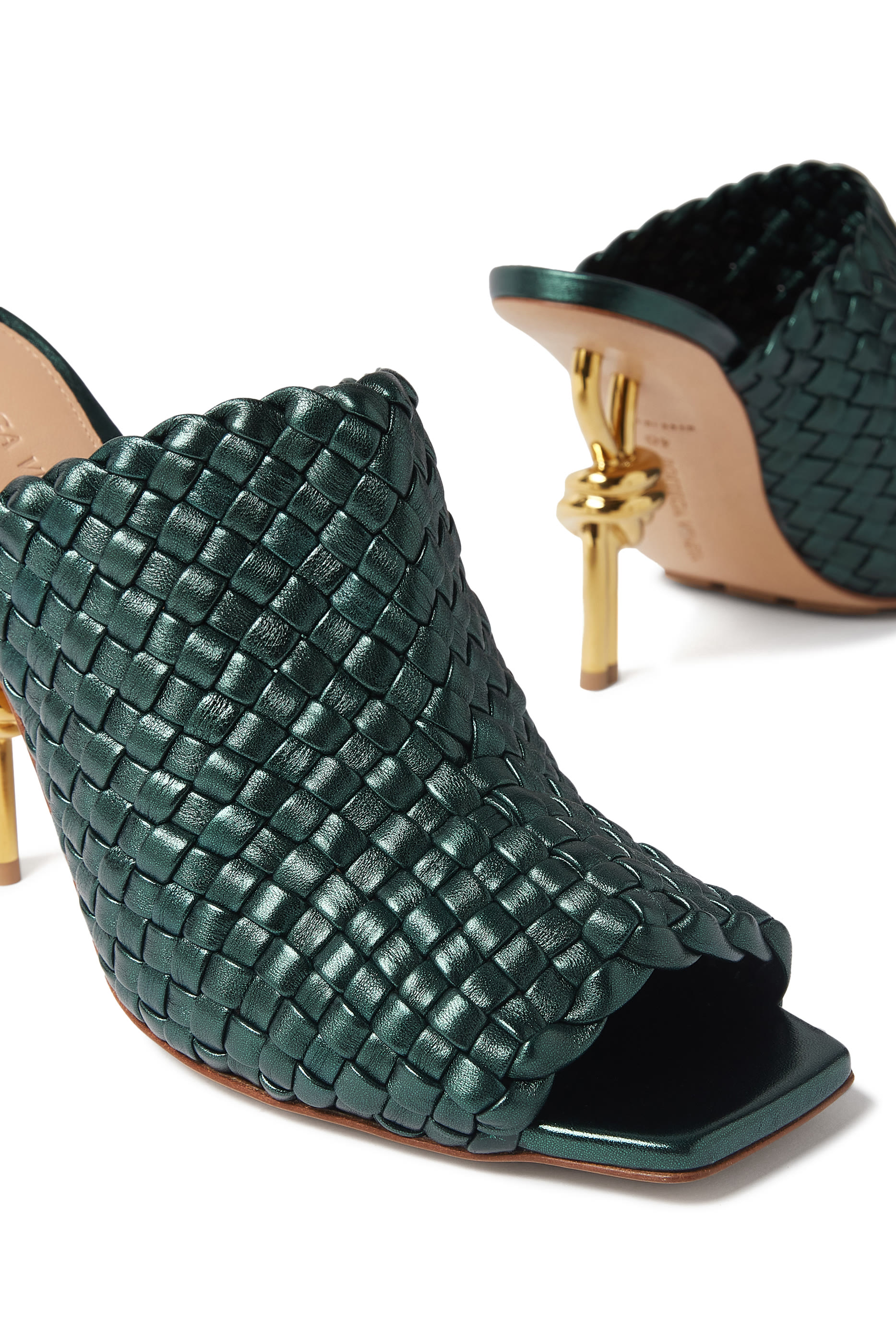 حذاء نوت 90 مفتوح من الخلف