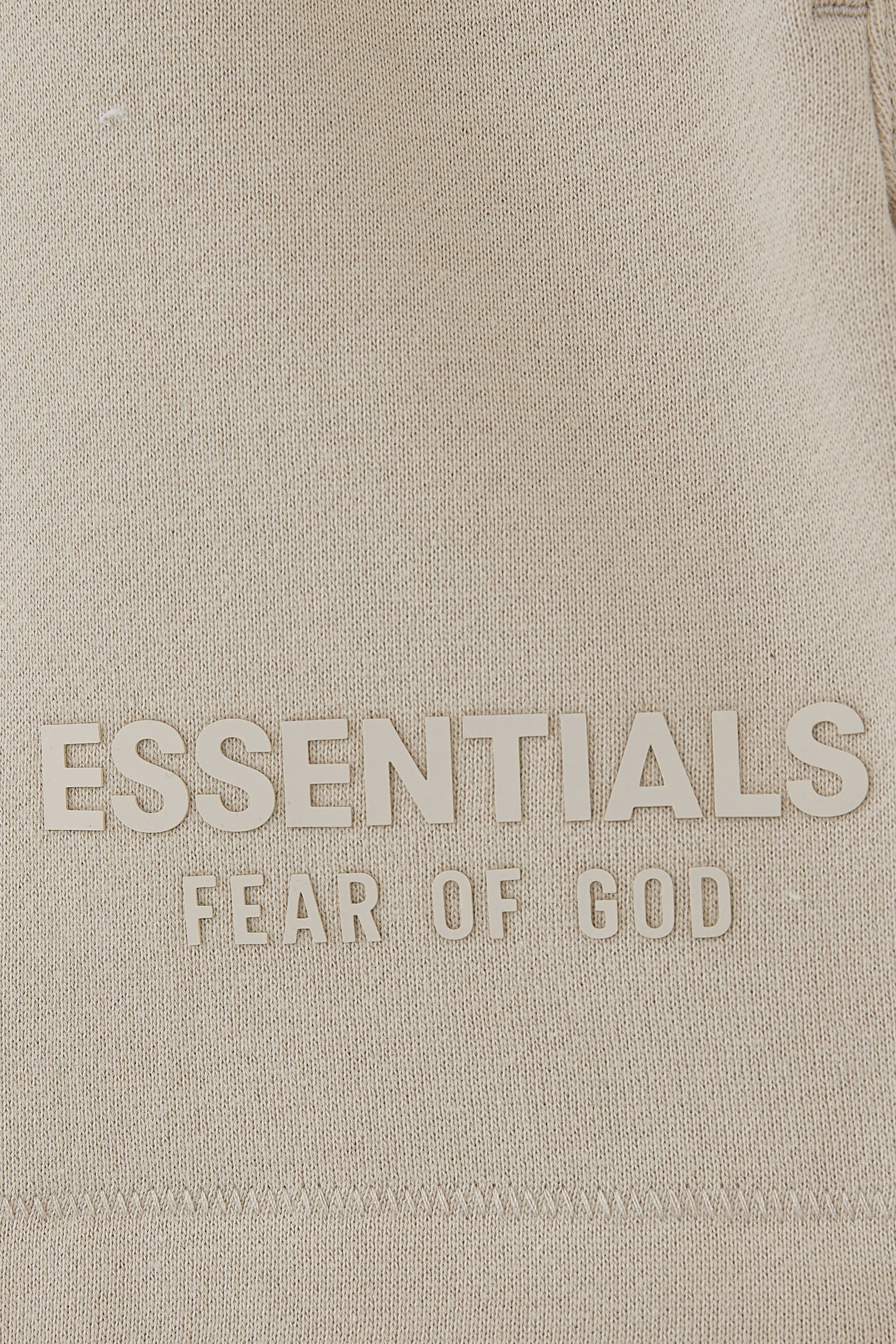 شورت بطبعات شعار اسنشالز لأطفال