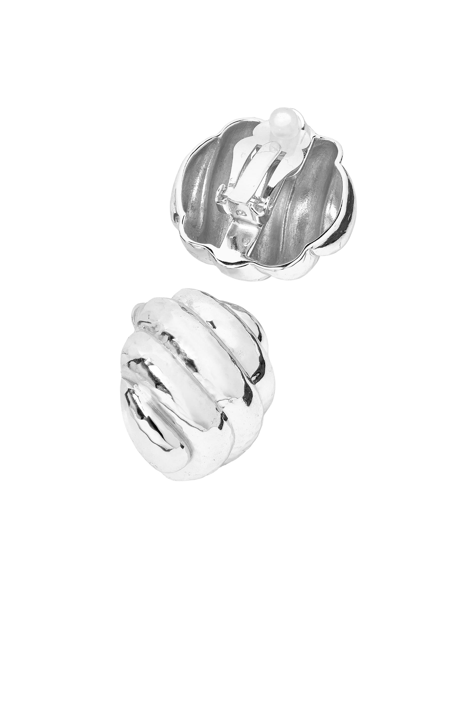 أقراط ريبيل، نحاس مطلي بفضة